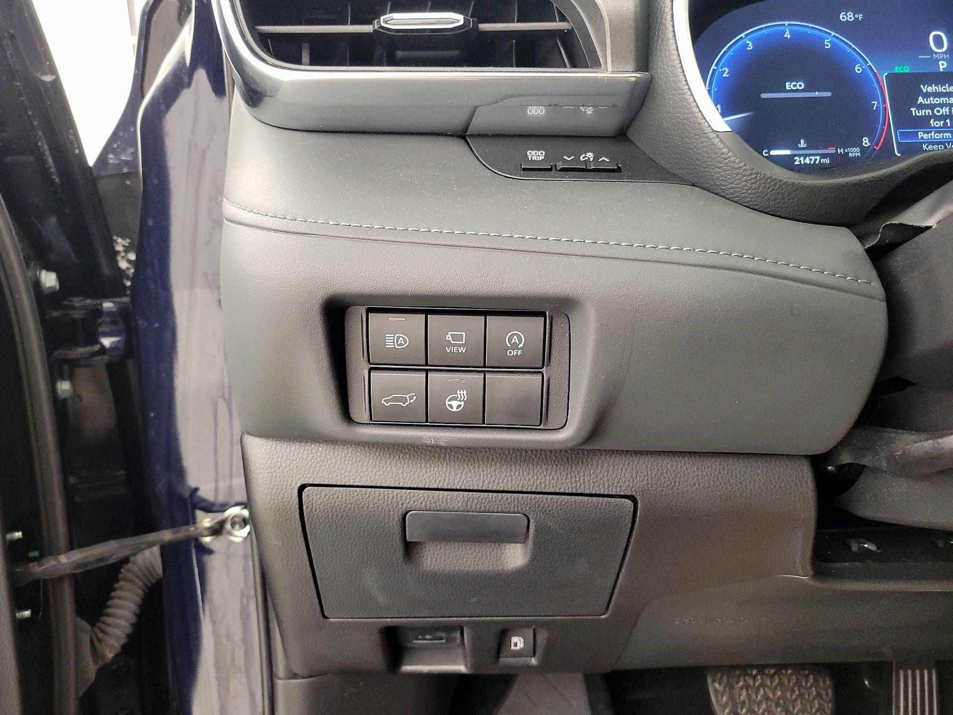 Thumbnail: 2024 Toyota Highlander - 13
