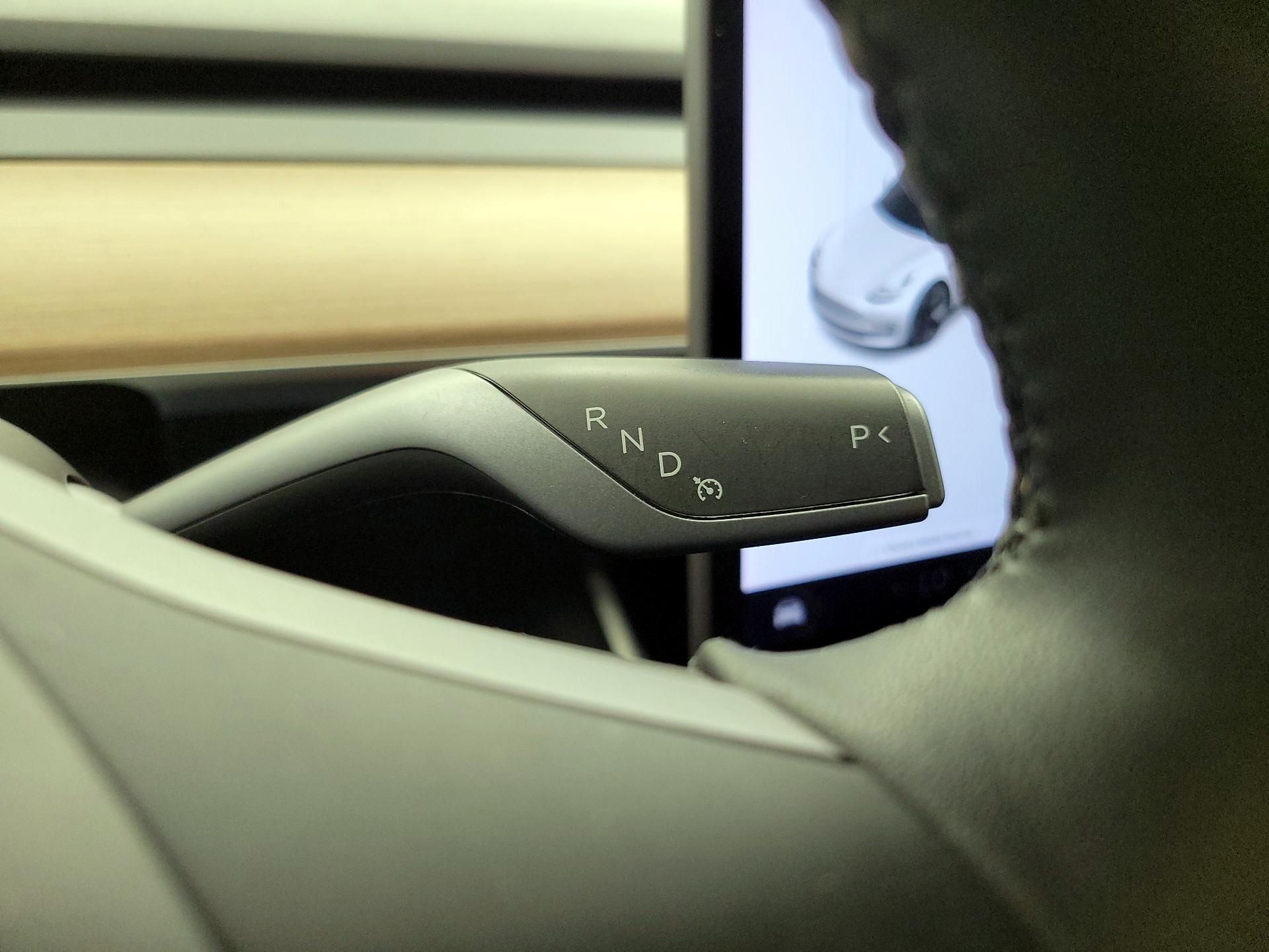 Thumbnail: 2020 Tesla Model 3 - 17