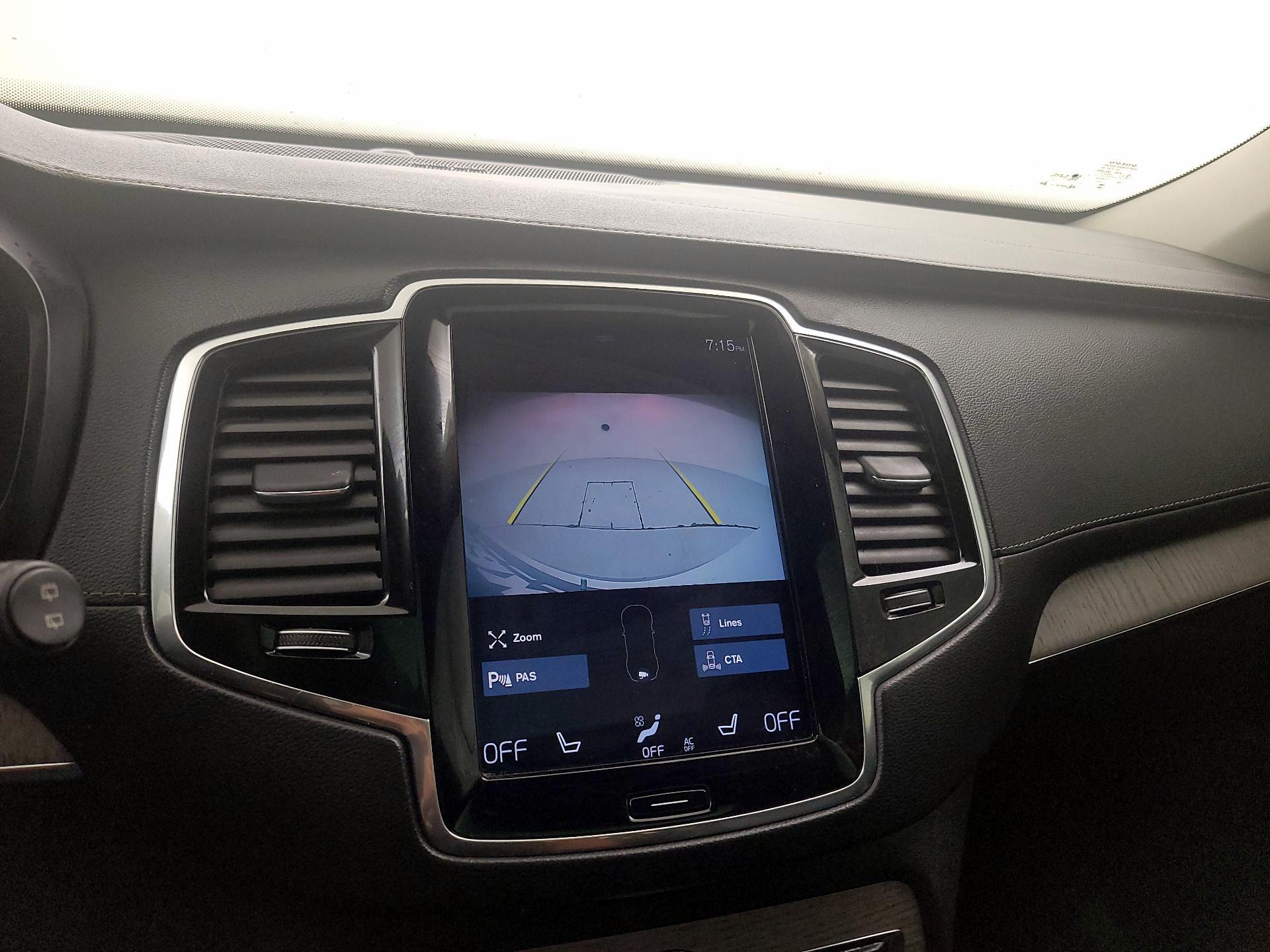 Thumbnail: 2021 Volvo XC90 - 15