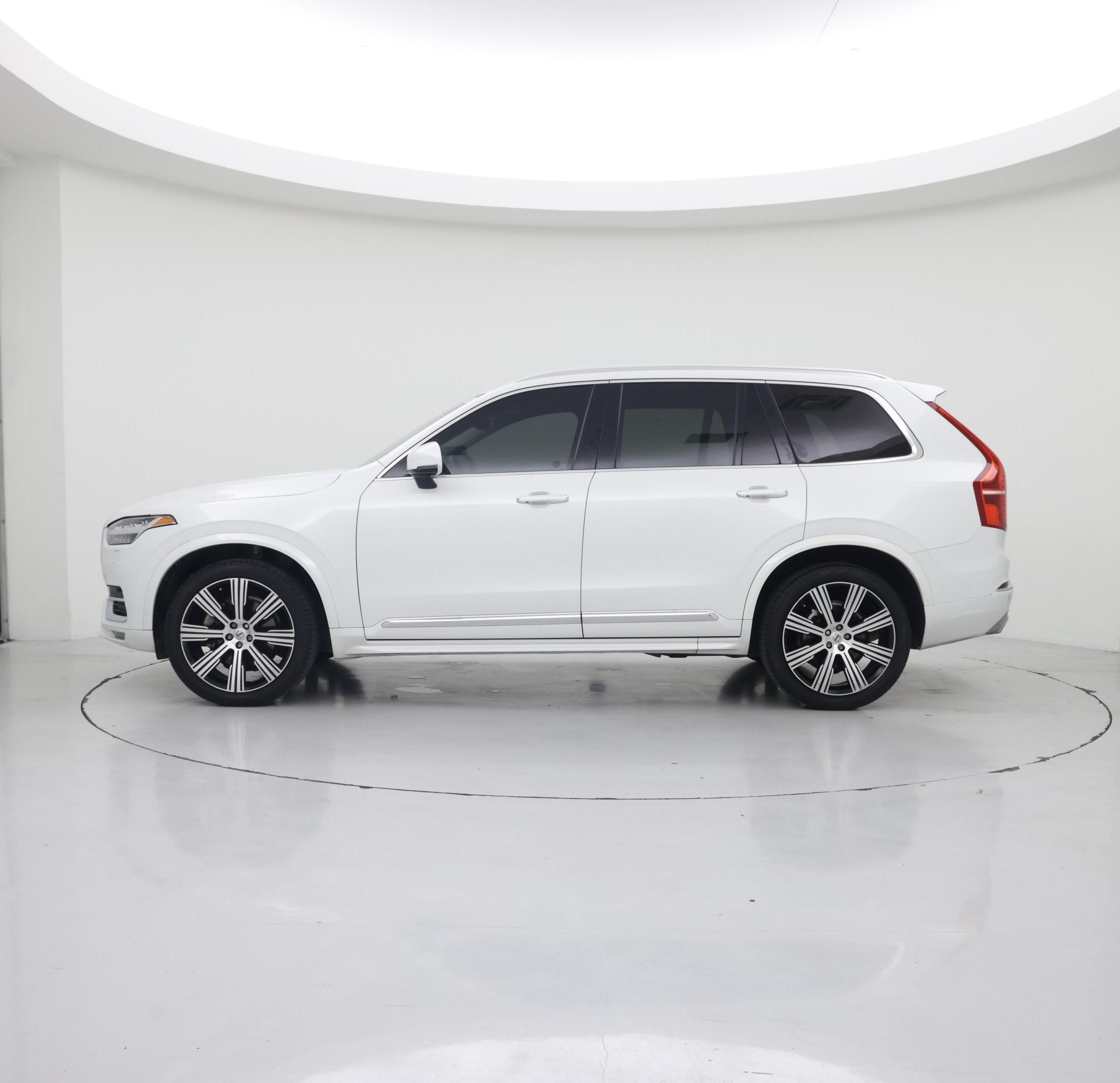 Thumbnail: 2021 Volvo XC90 - 3