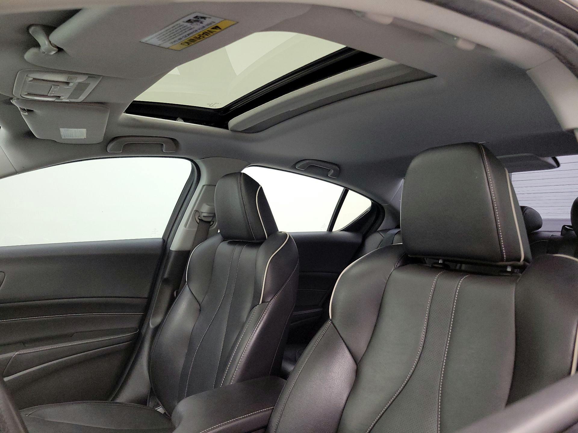 Thumbnail: 2020 Acura ILX - 19