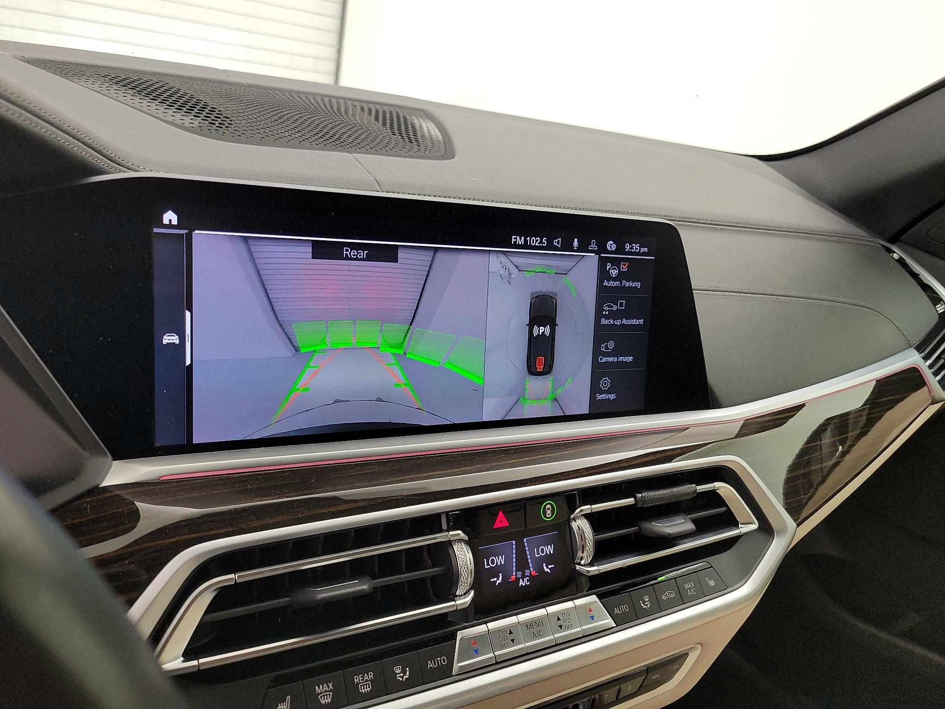 Thumbnail: 2021 BMW X5 - 15