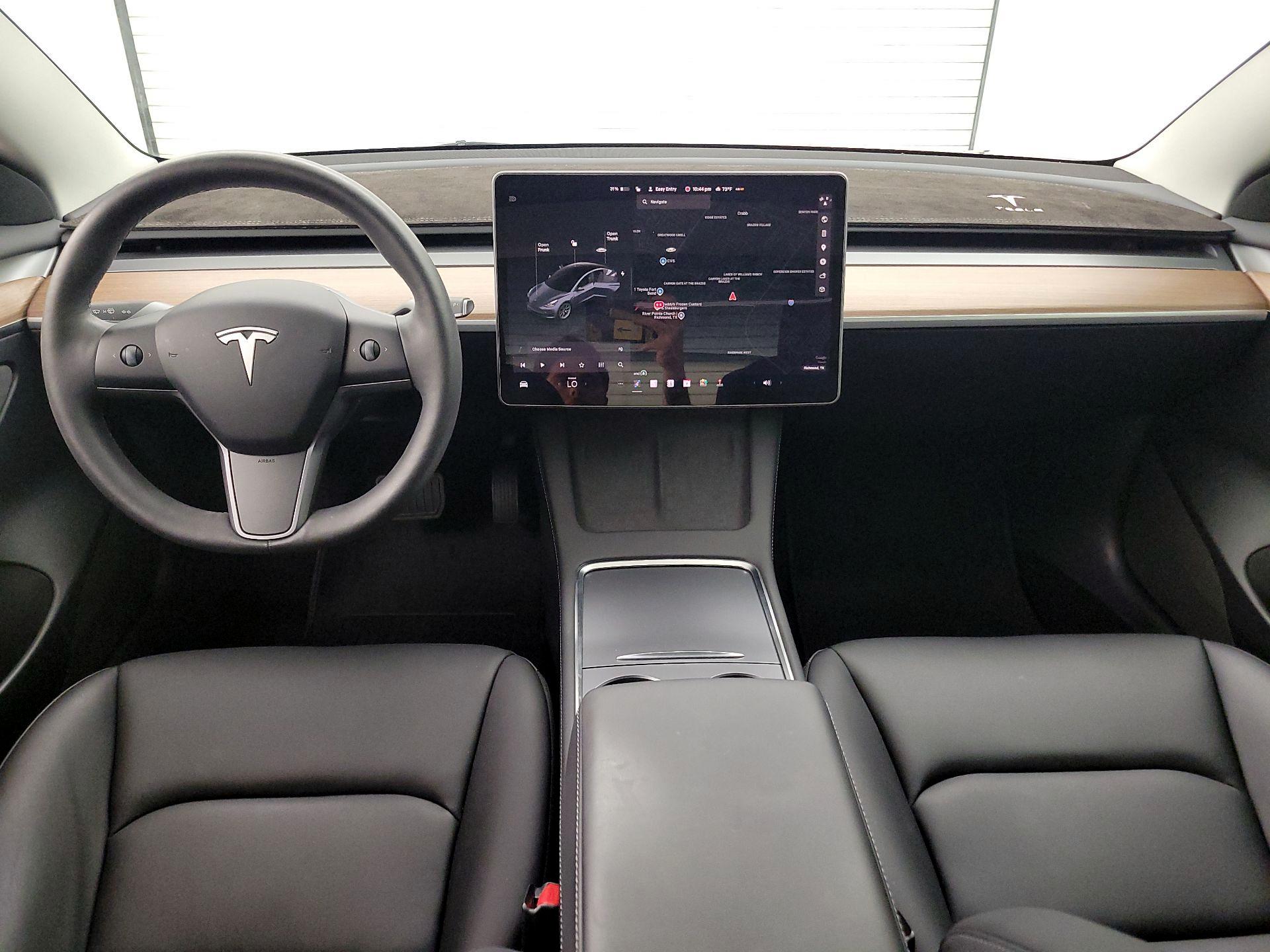 Thumbnail: 2023 Tesla Model 3 - 9