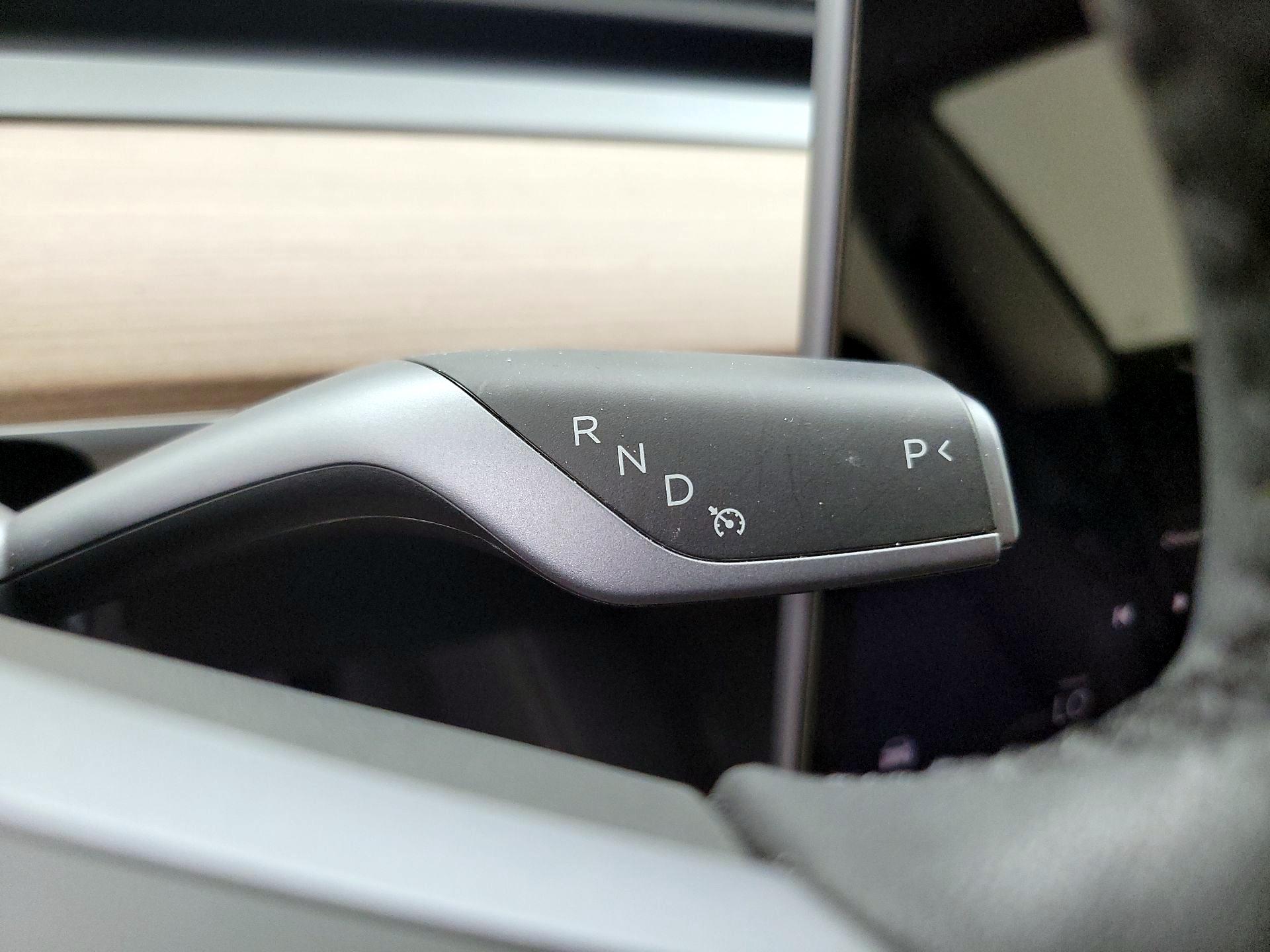 Thumbnail: 2023 Tesla Model 3 - 17