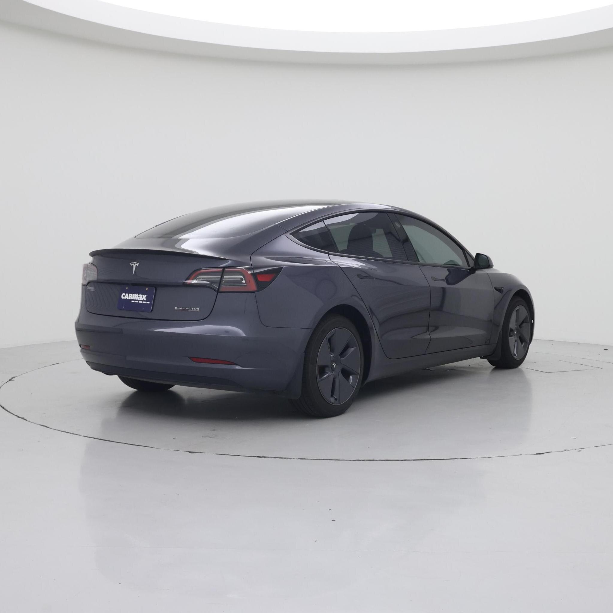 Thumbnail: 2023 Tesla Model 3 - 8