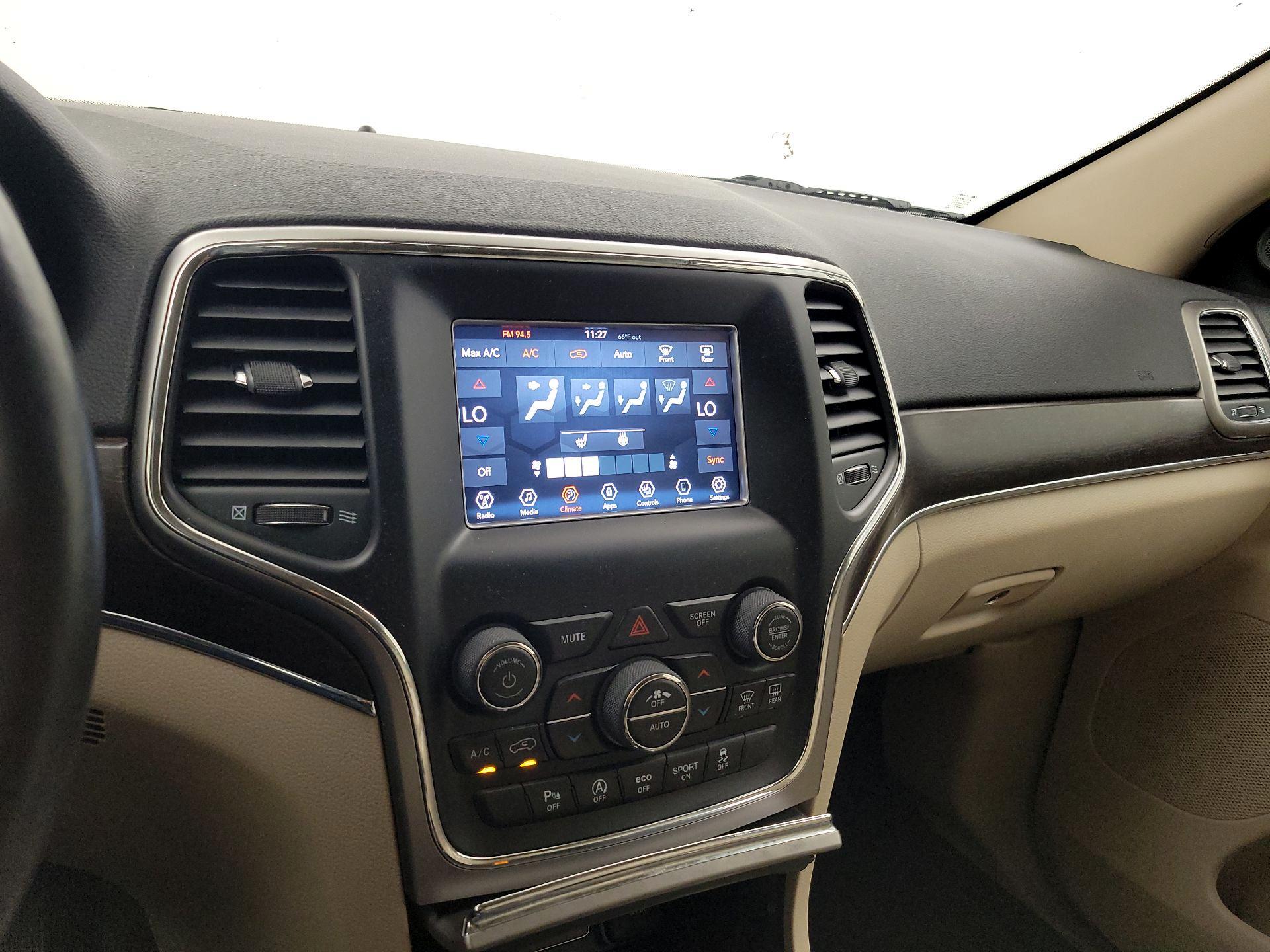 Thumbnail: 2018 Jeep Grand Cherokee - 16