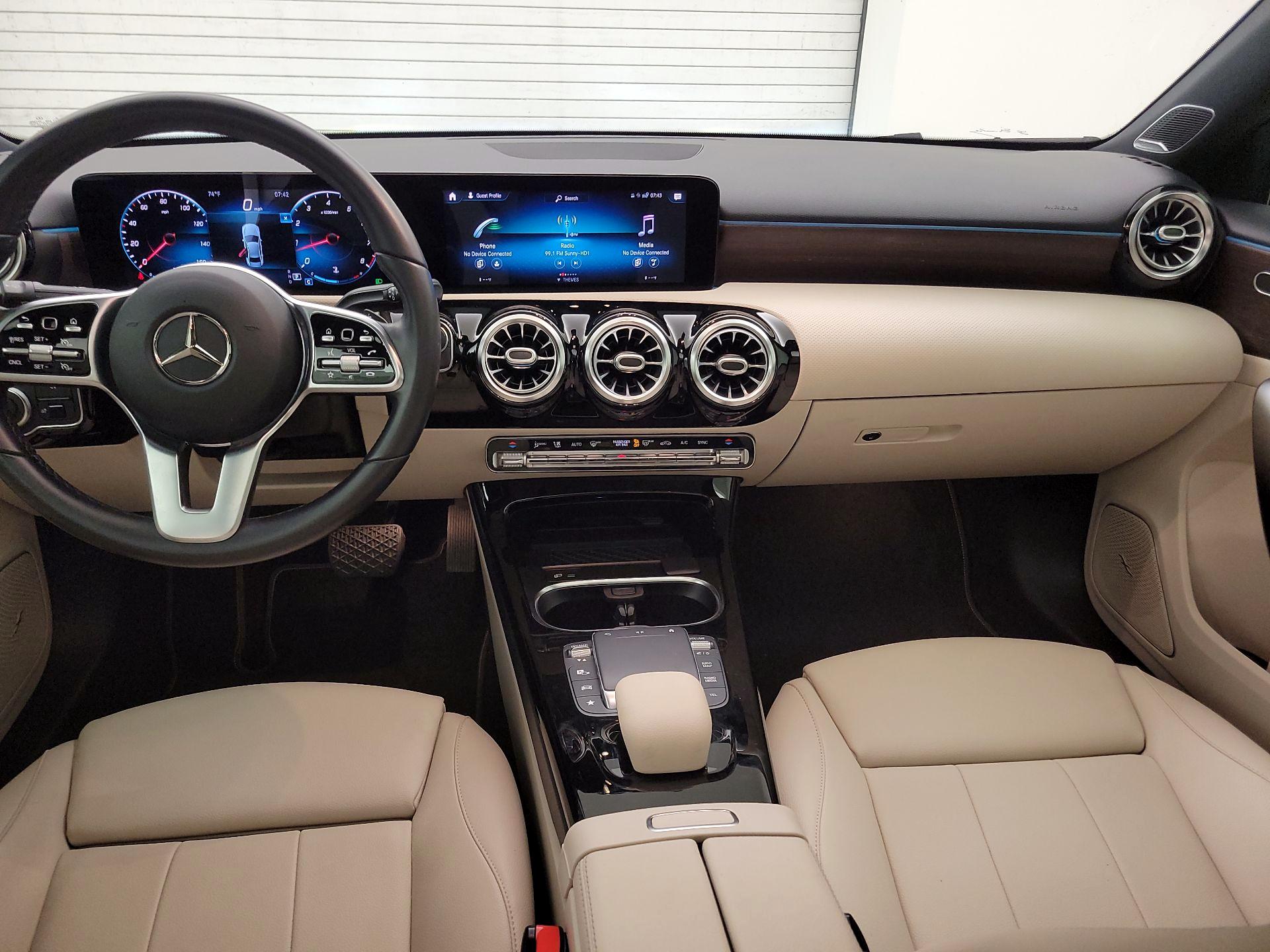 Thumbnail: 2021 Mercedes-Benz A-Class - 9