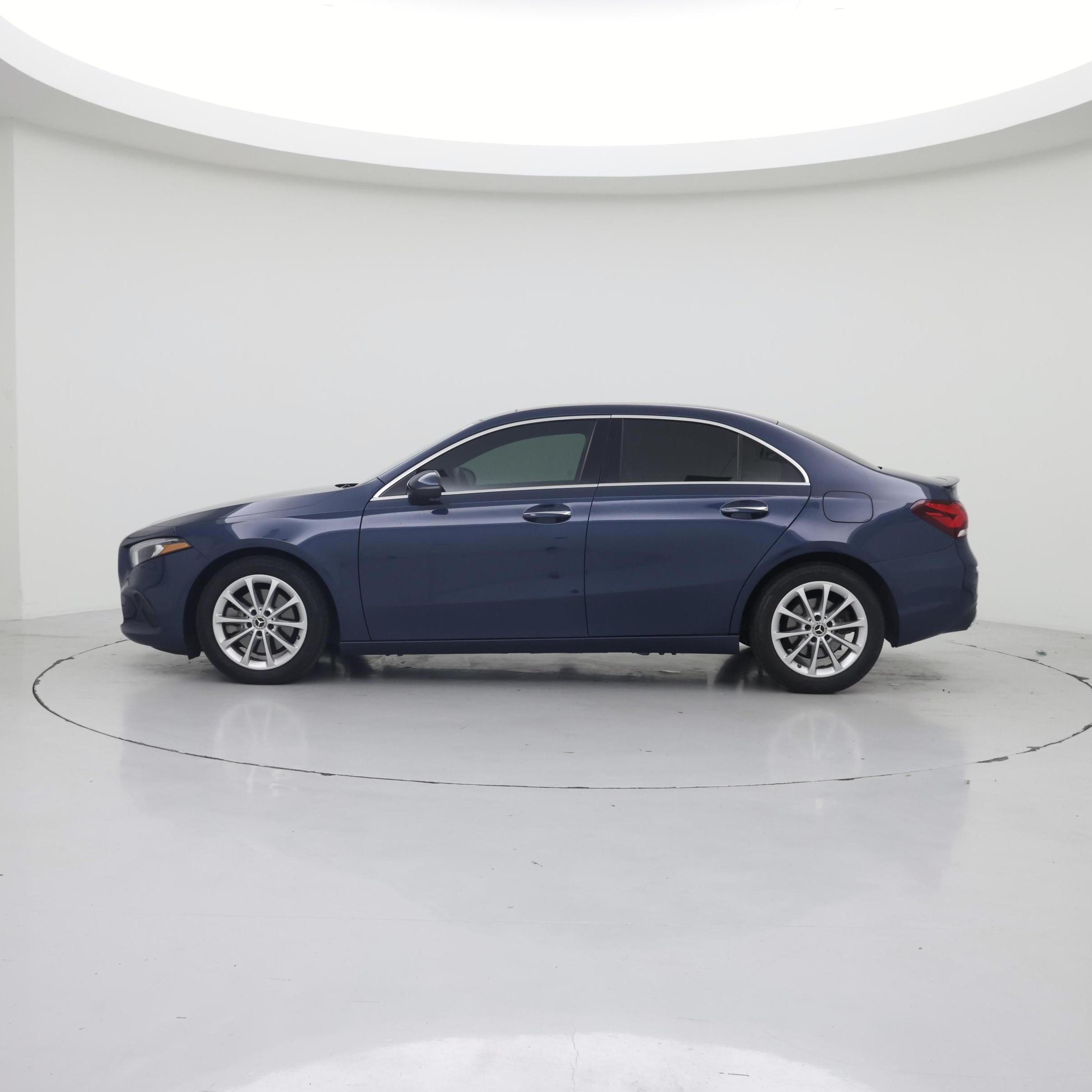 Thumbnail: 2021 Mercedes-Benz A-Class - 3