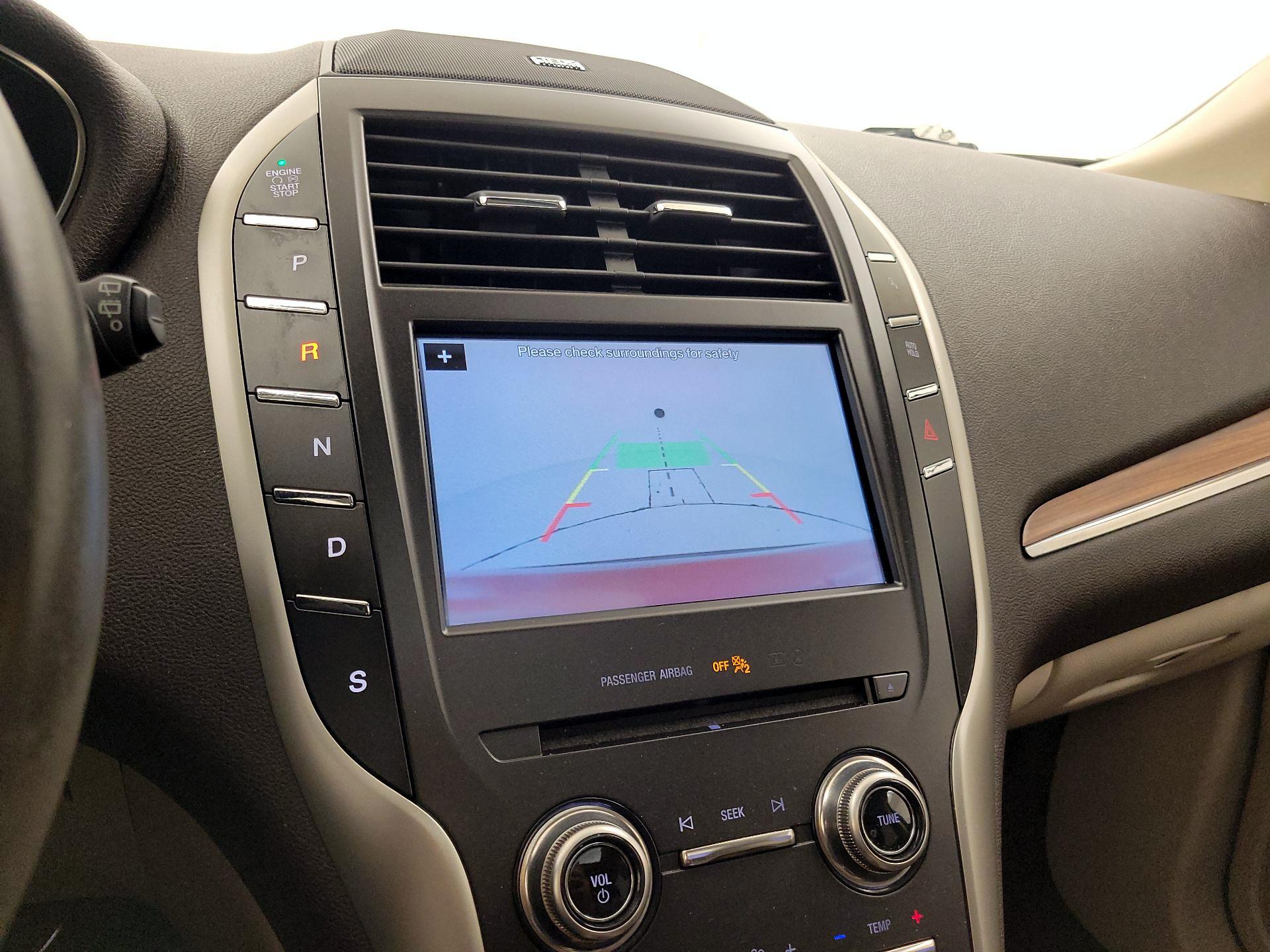 Thumbnail: 2017 Lincoln MKC - 15