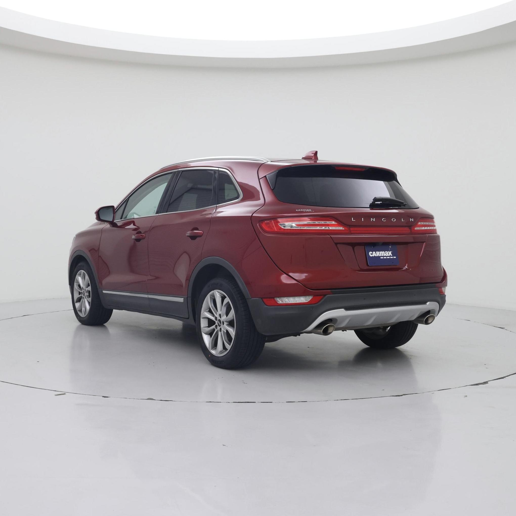Thumbnail: 2017 Lincoln MKC - 2