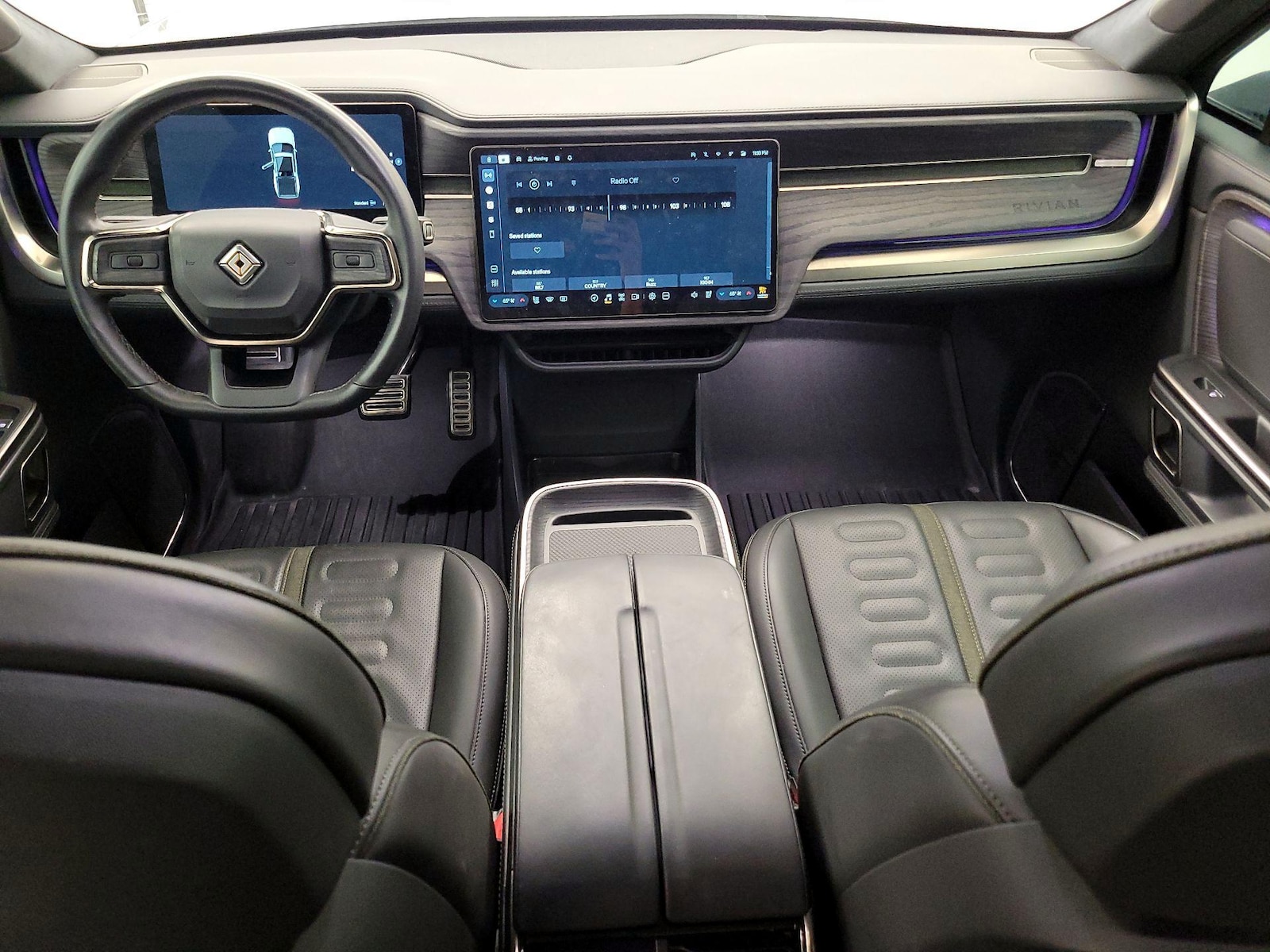 2023 Rivian R1T Adventure - Photo 10