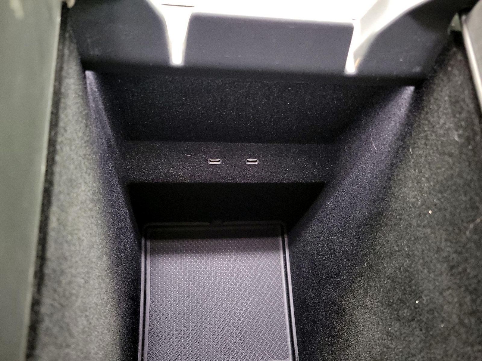 2023 Rivian R1T Adventure - Photo 19
