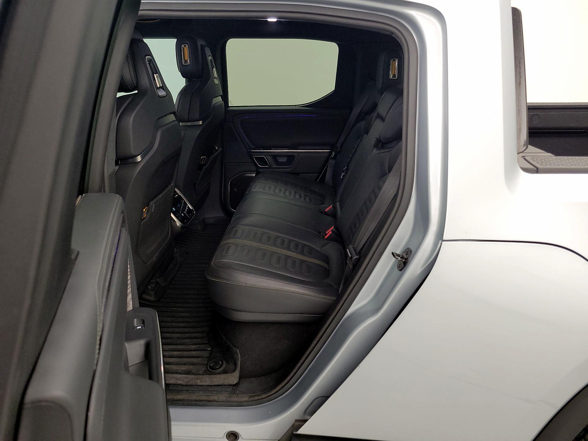Thumbnail: 2023 Rivian R1T - 19