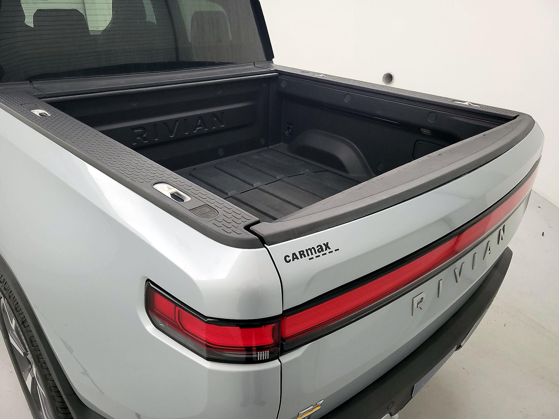 Thumbnail: 2023 Rivian R1T - 20