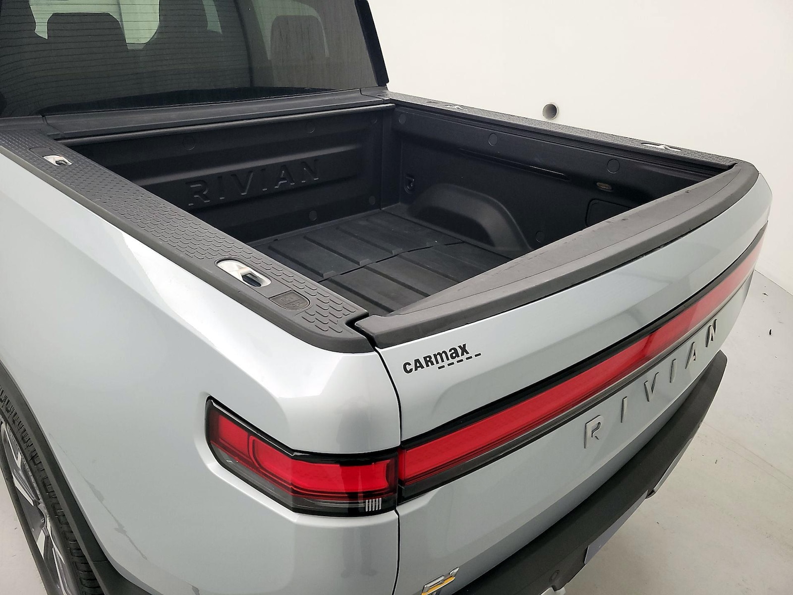 2023 Rivian R1T Adventure - Photo 21