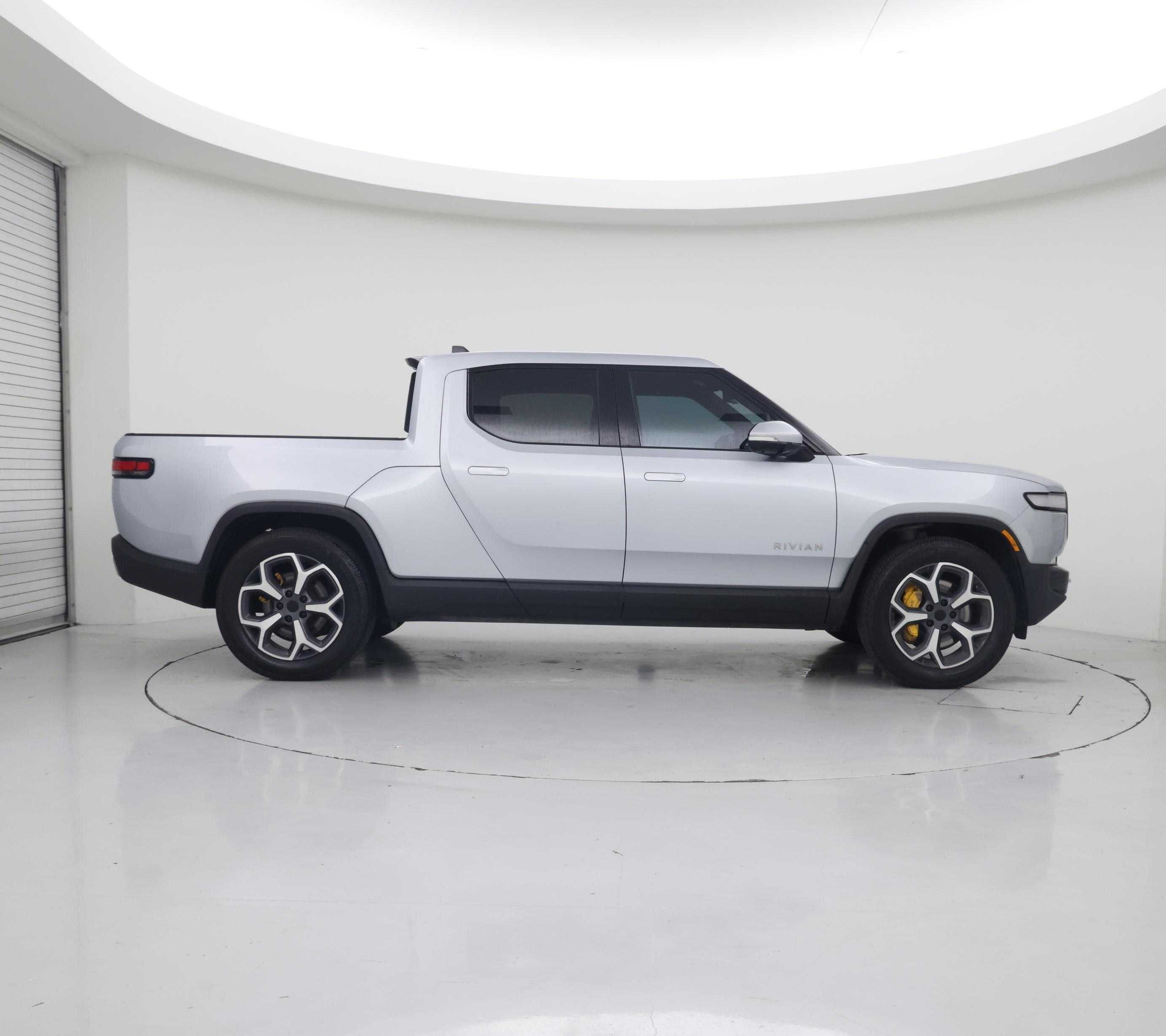 Thumbnail: 2023 Rivian R1T - 7
