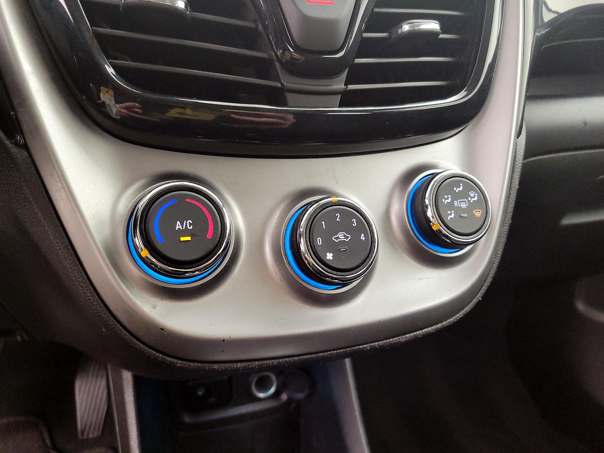 Thumbnail: 2017 Chevrolet Spark - 16