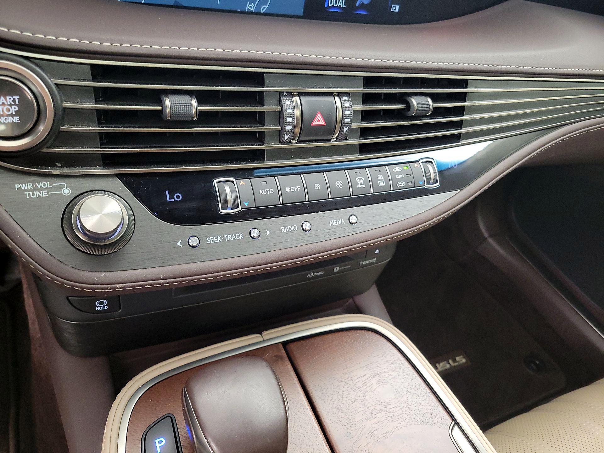 Thumbnail: 2018 Lexus LS - 17