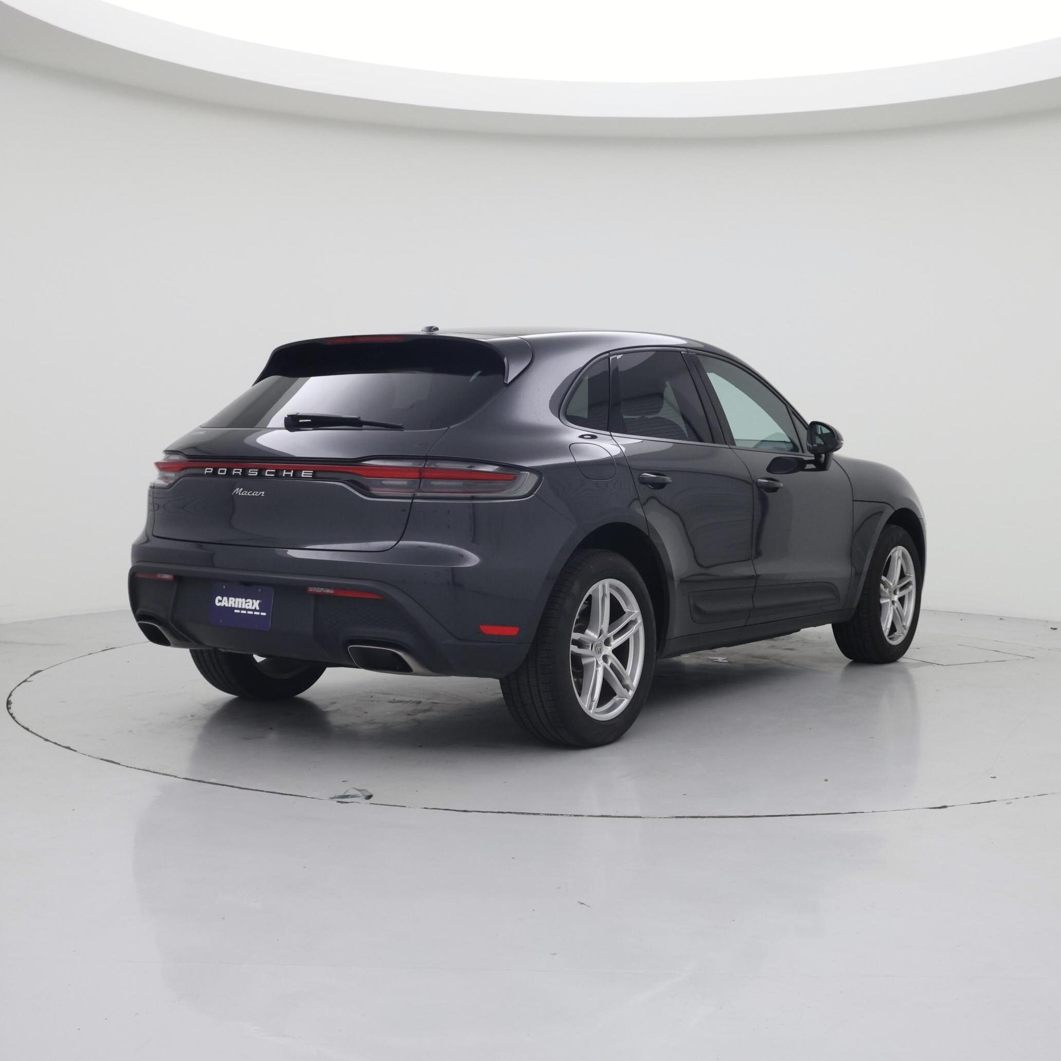 Thumbnail: 2022 Porsche Macan - 8