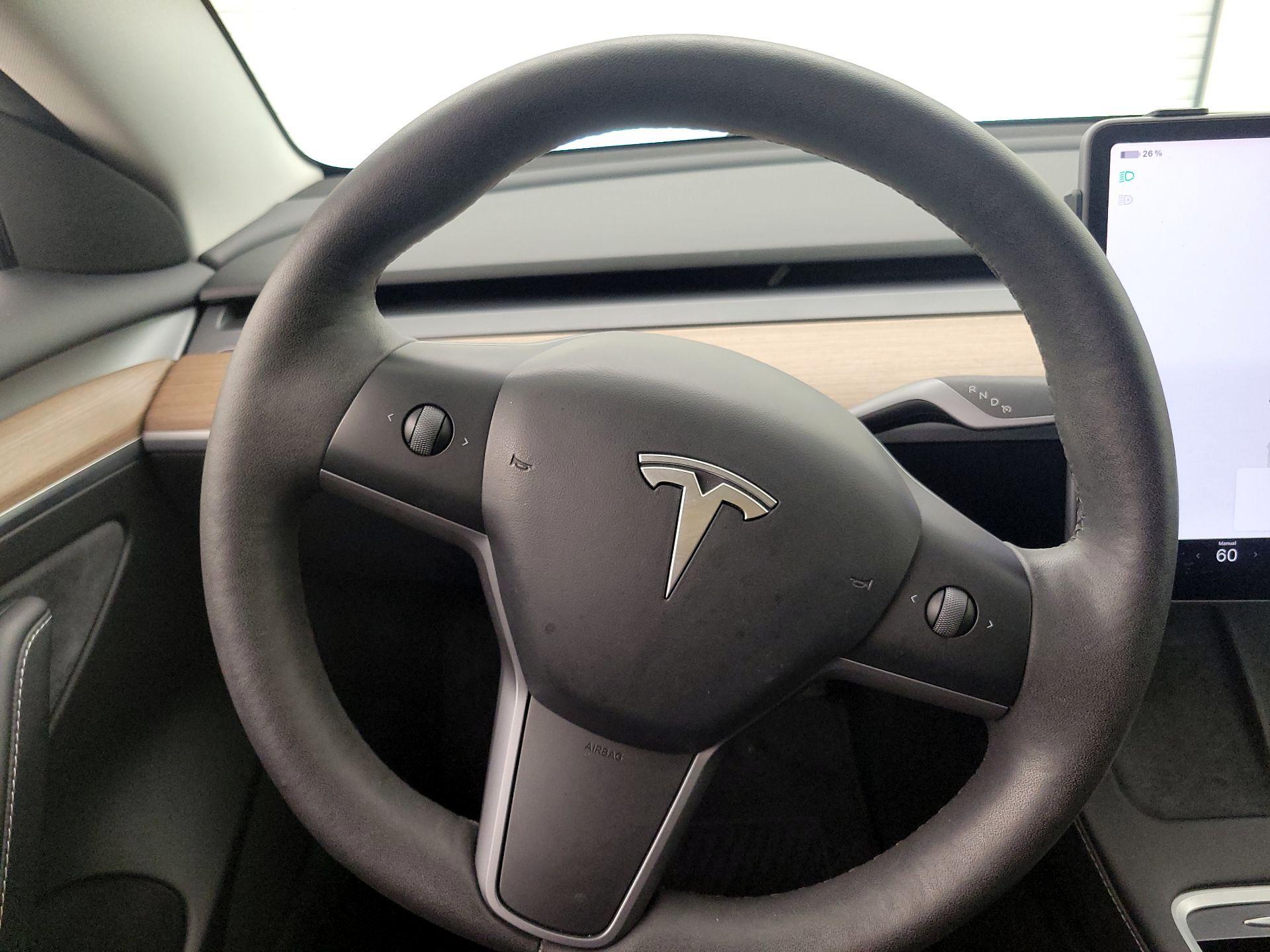 Thumbnail: 2023 Tesla Model 3 - 10