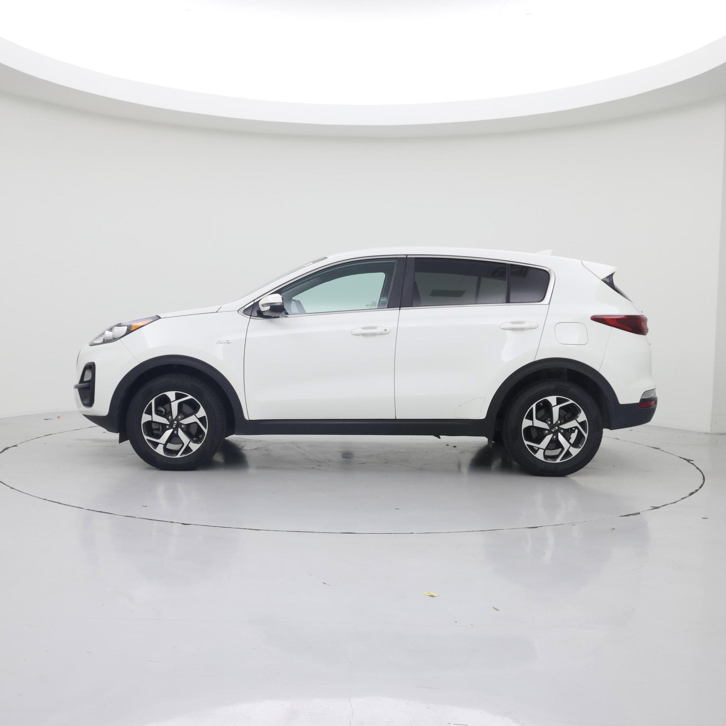 Thumbnail: 2021 Kia Sportage - 3