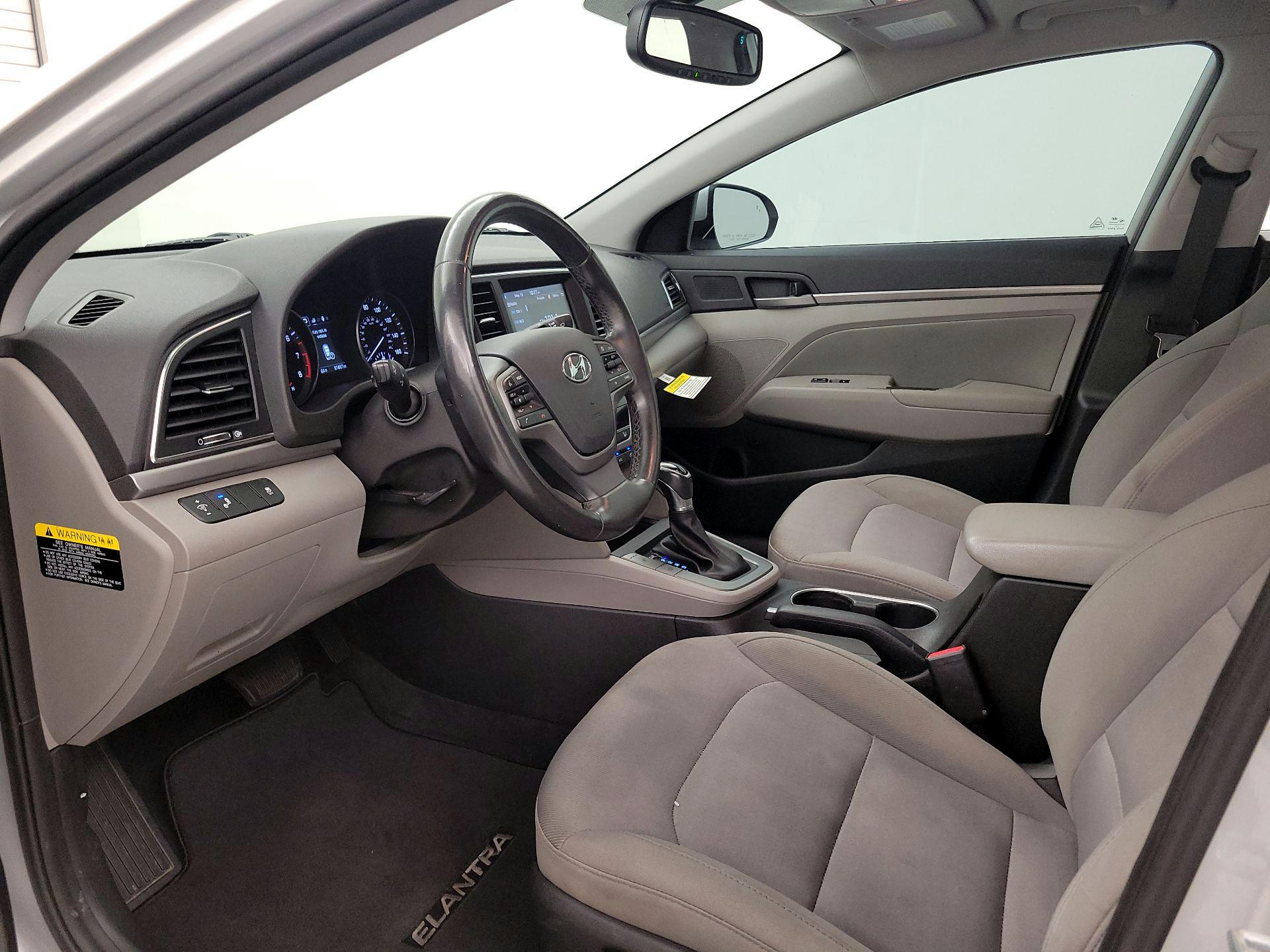 Thumbnail: 2018 Hyundai Elantra - 11