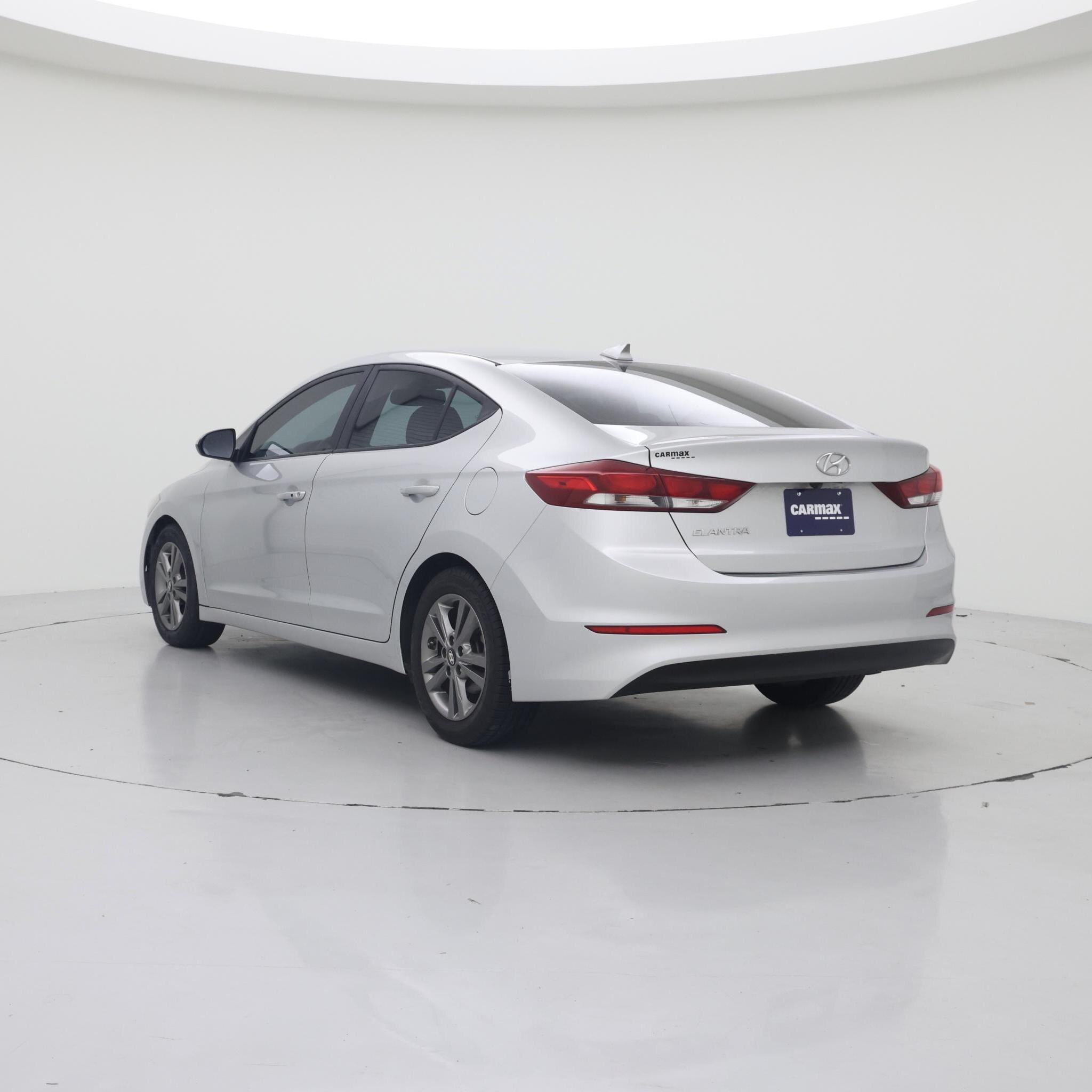 Thumbnail: 2018 Hyundai Elantra - 2