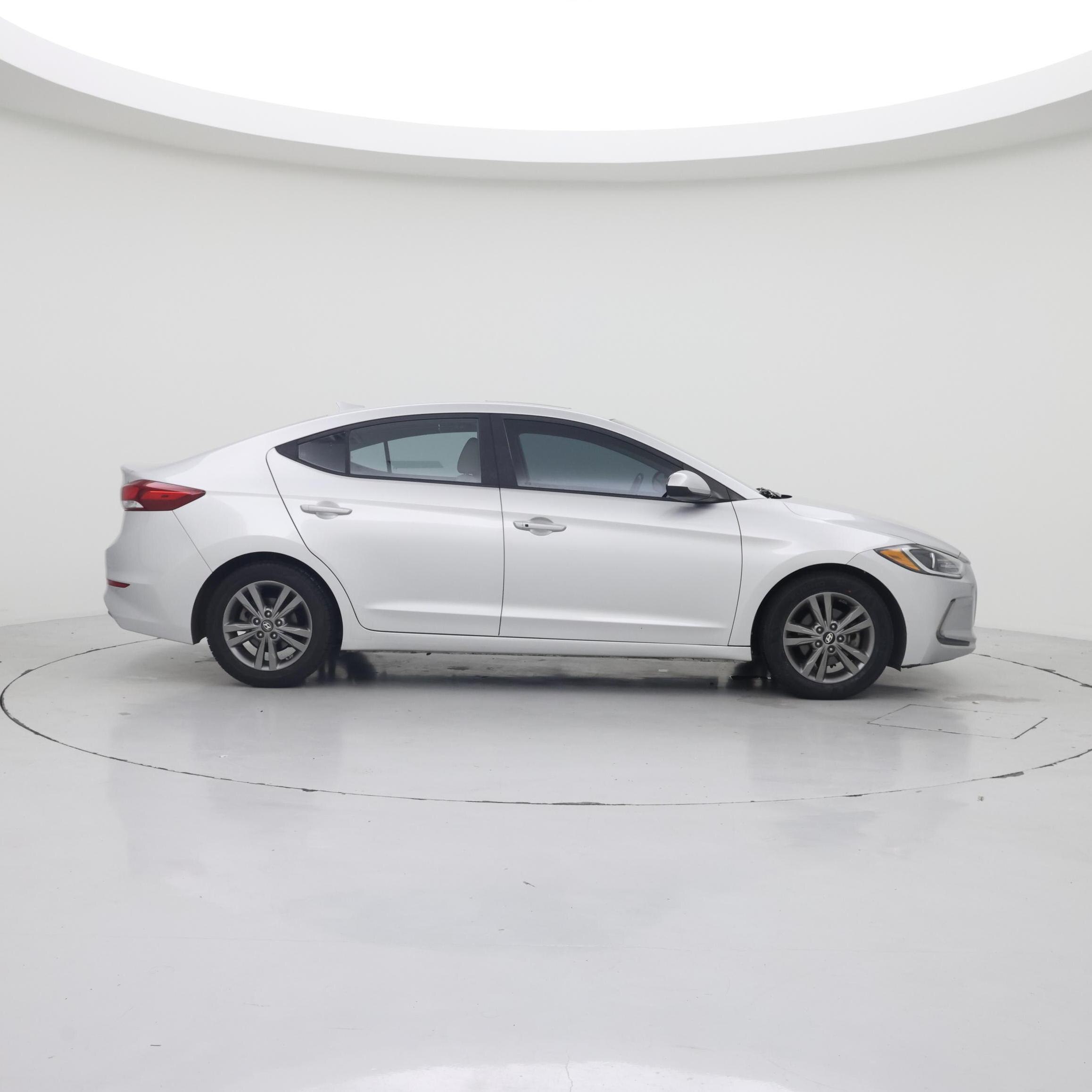 Thumbnail: 2018 Hyundai Elantra - 7