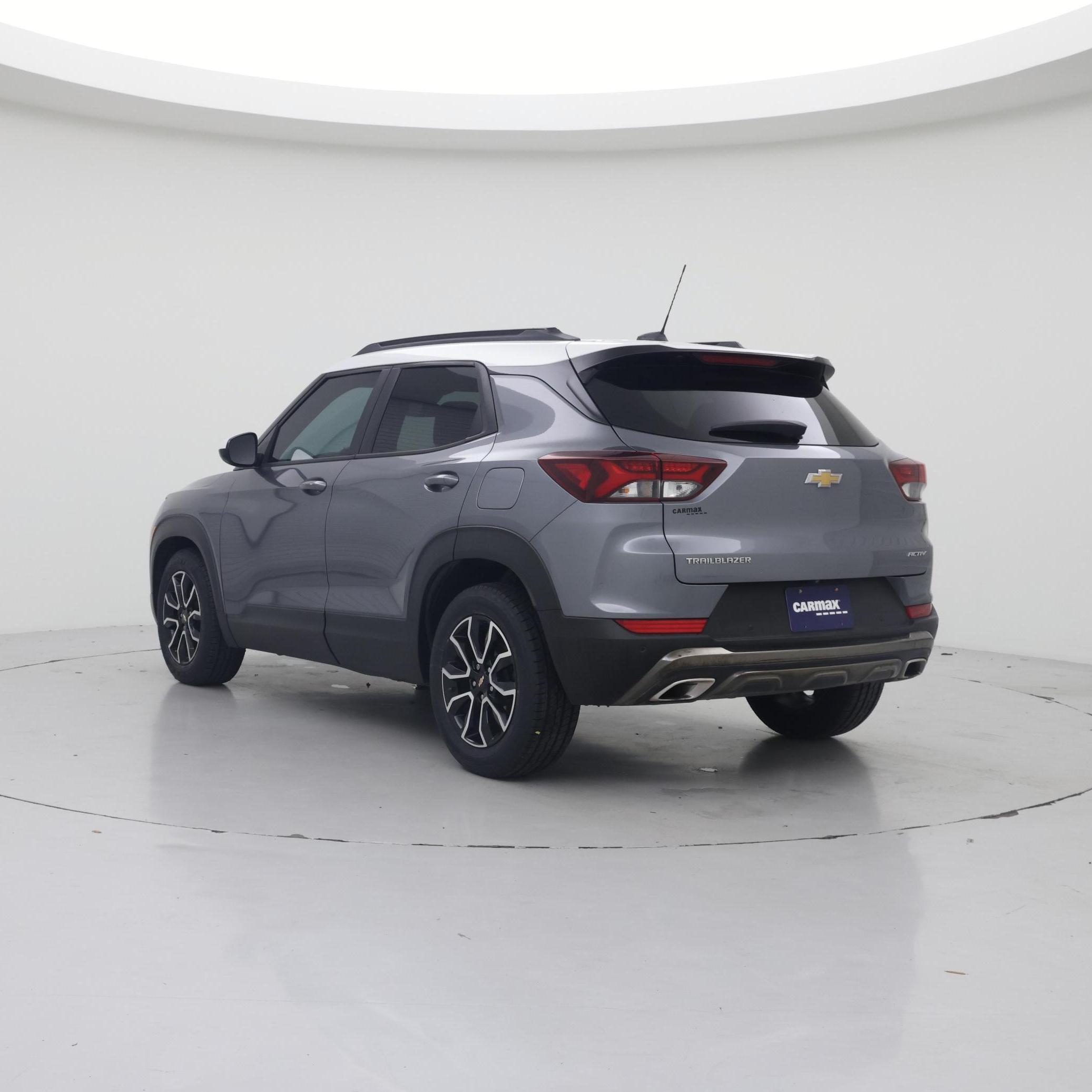 Thumbnail: 2021 Chevrolet TrailBlazer - 2