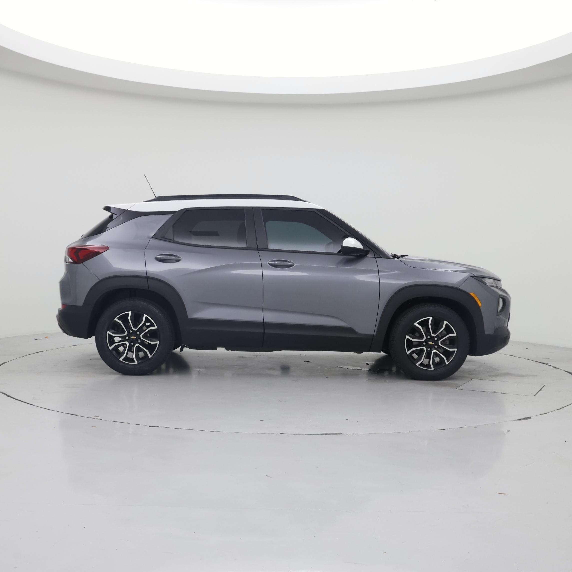 Thumbnail: 2021 Chevrolet TrailBlazer - 7