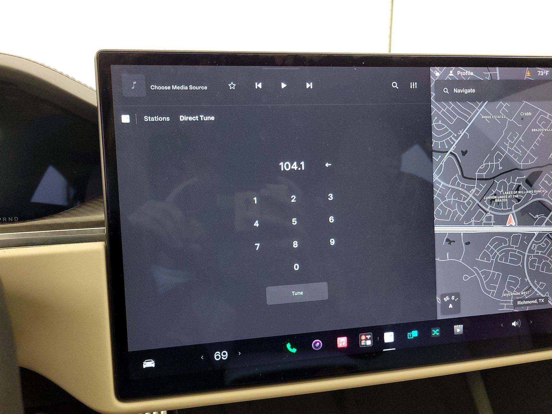 Thumbnail: 2021 Tesla Model S - 15