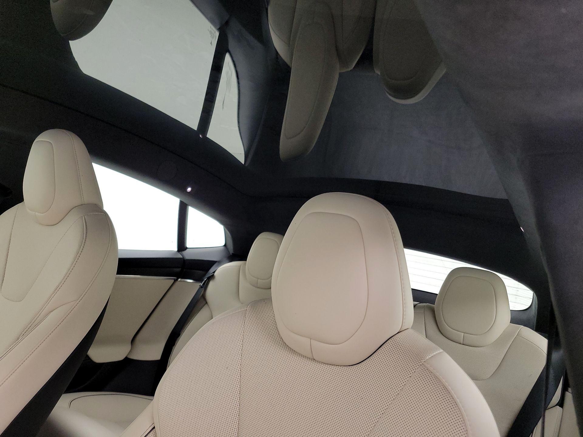 Thumbnail: 2021 Tesla Model S - 18
