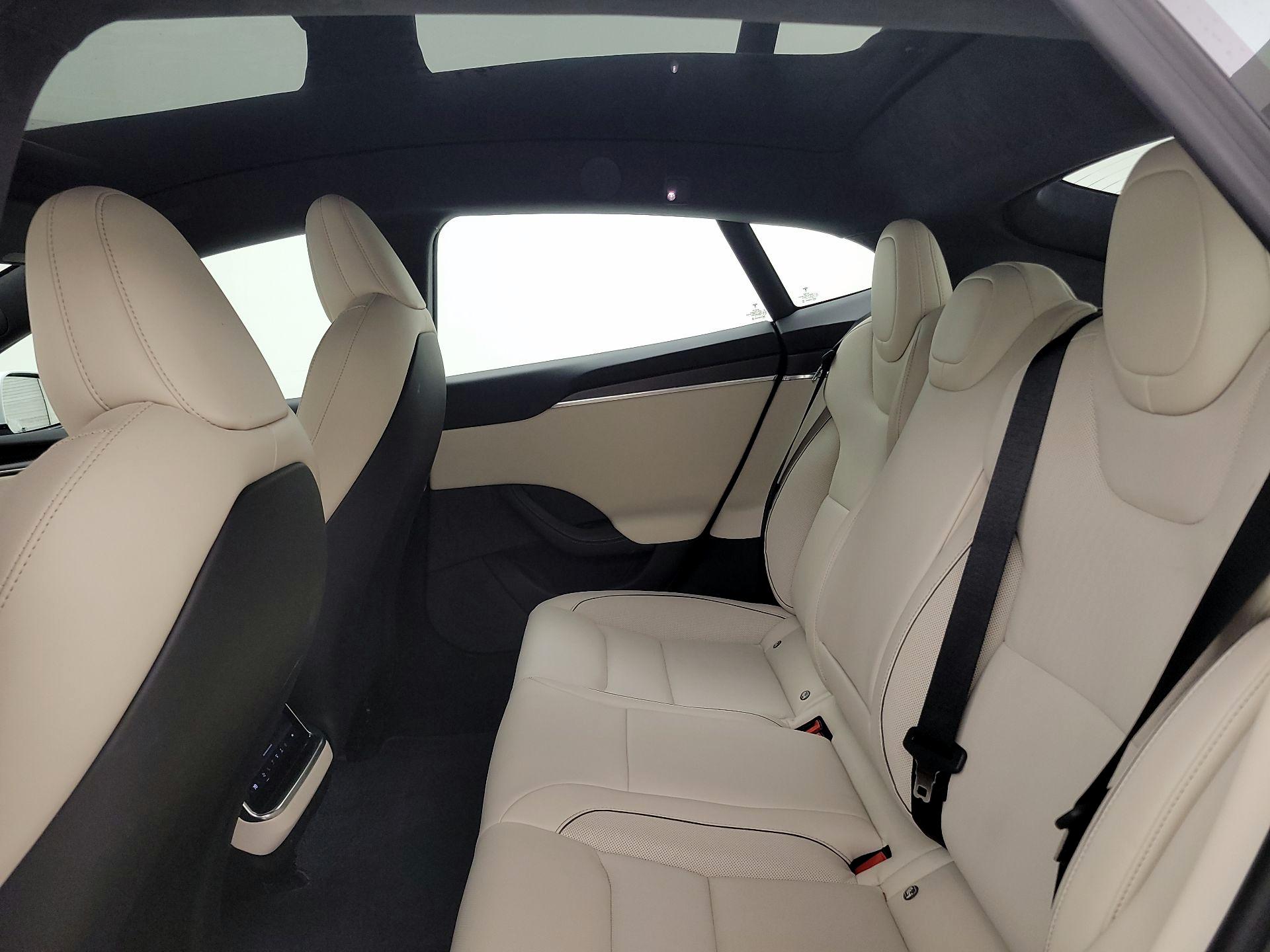 Thumbnail: 2021 Tesla Model S - 19