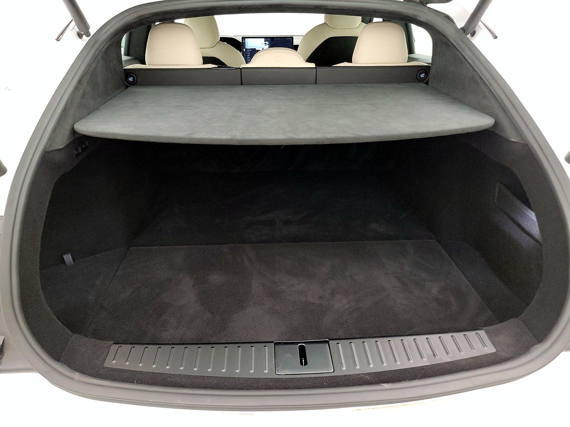 Thumbnail: 2021 Tesla Model S - 20