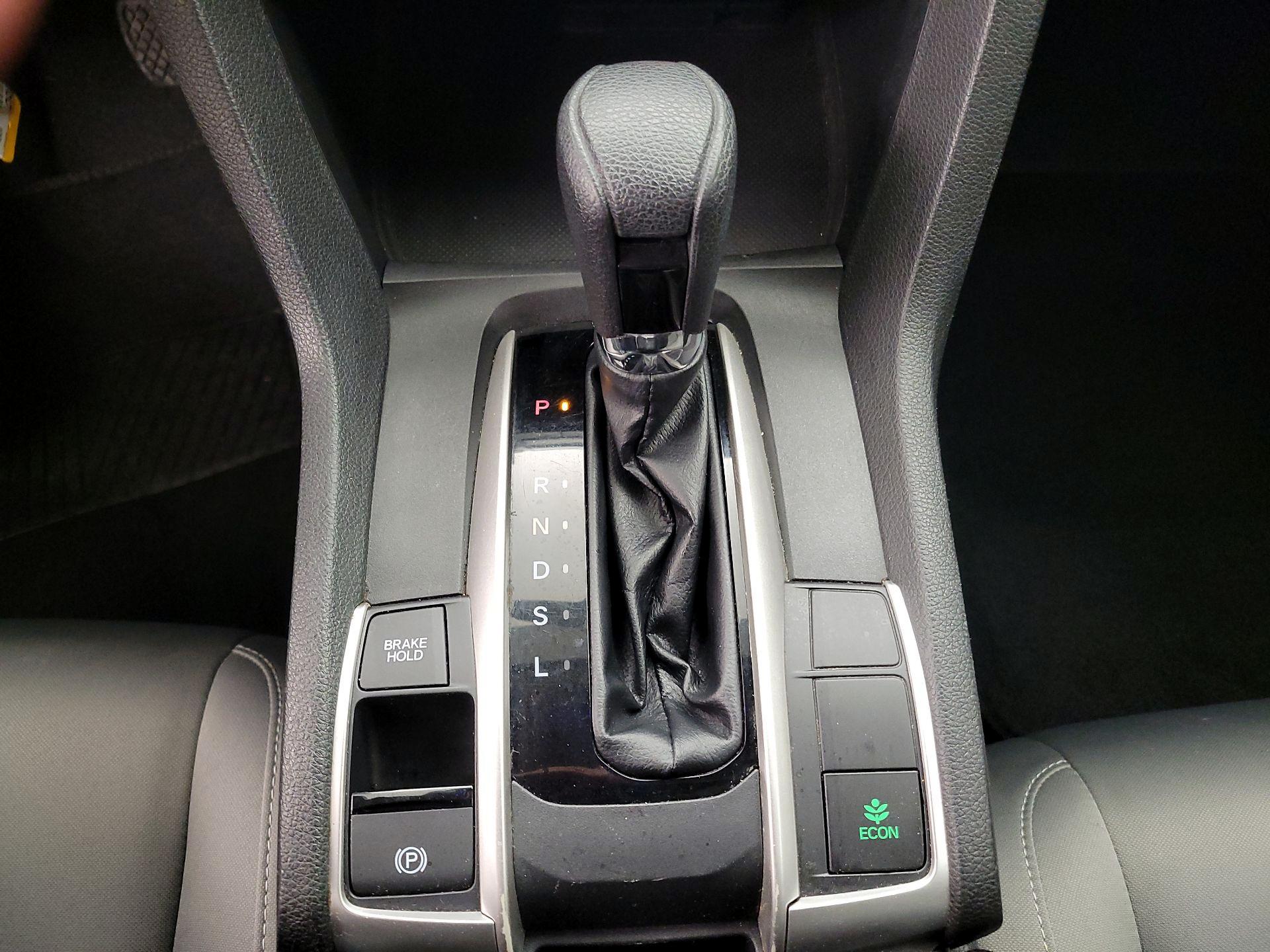 Thumbnail: 2016 Honda Civic - 17