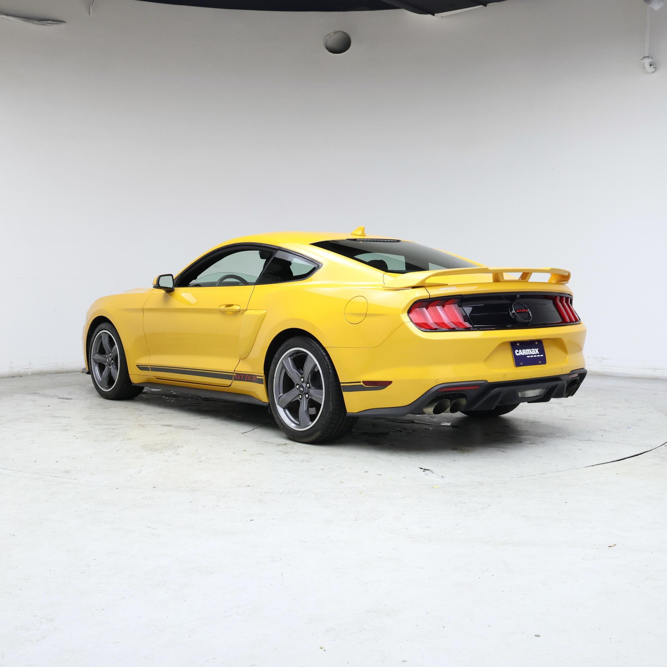 Thumbnail: 2022 Ford Mustang - 2