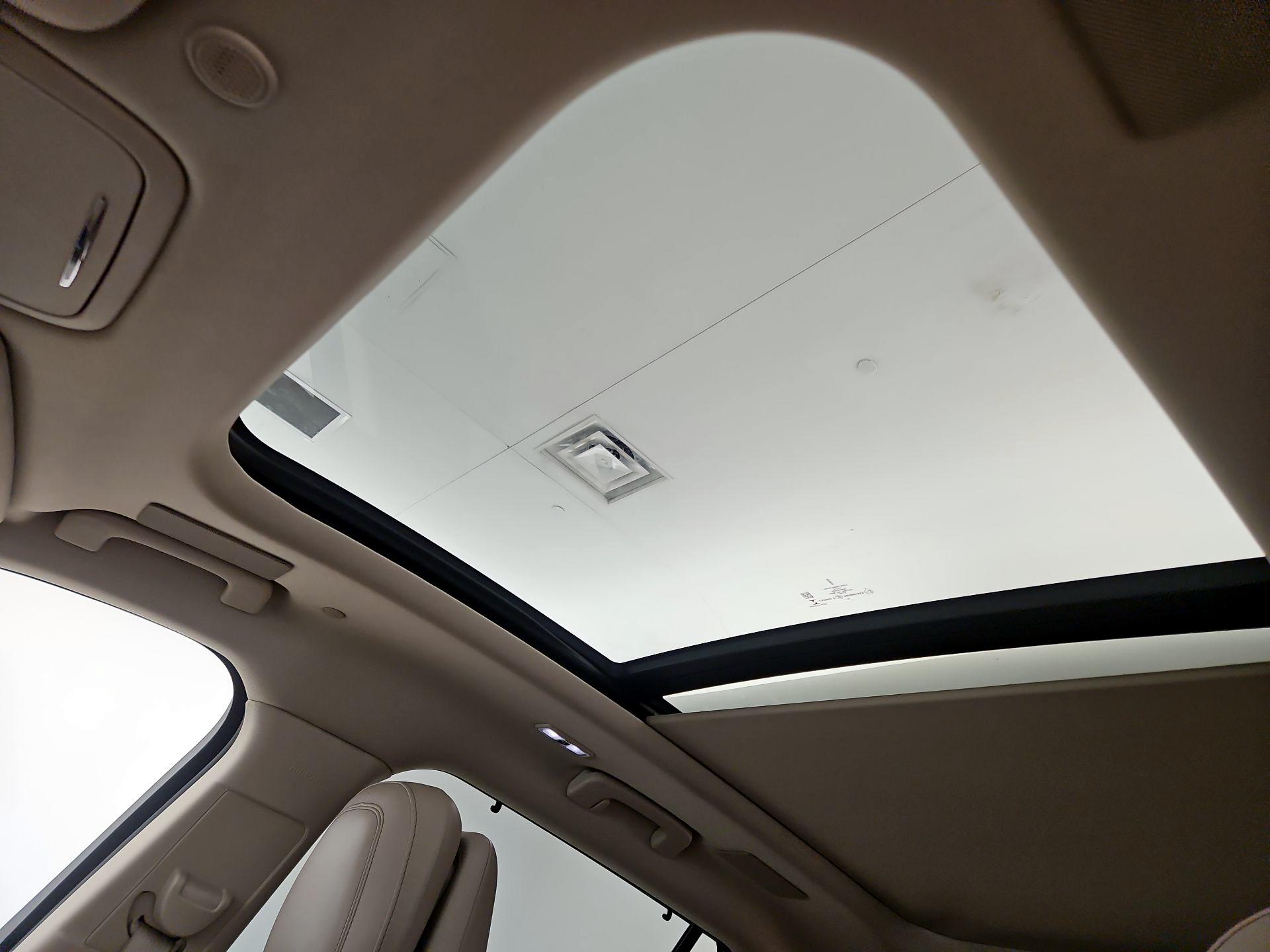 Thumbnail: 2020 Lincoln Aviator - 20