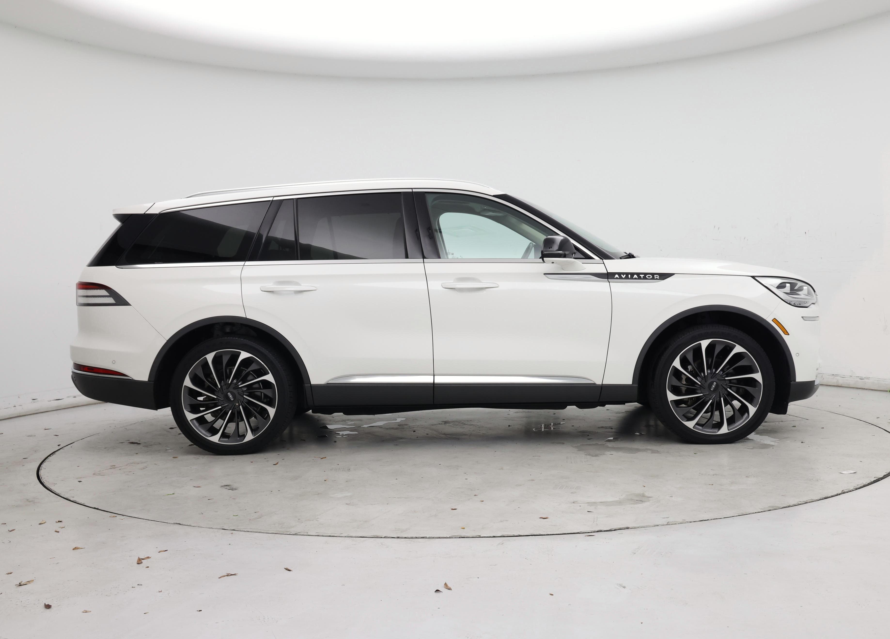 Thumbnail: 2020 Lincoln Aviator - 7