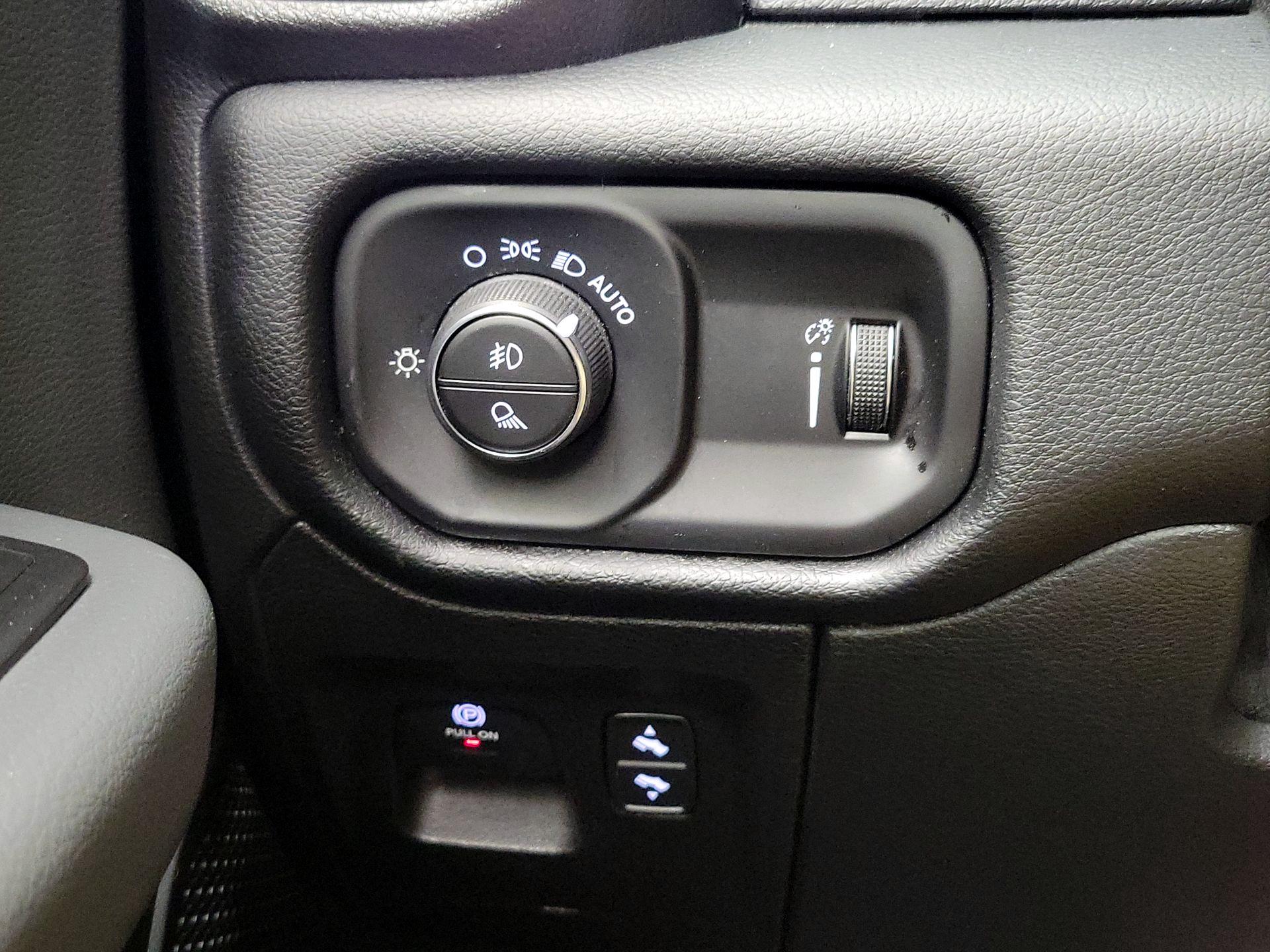Thumbnail: 2021 RAM 1500 - 13