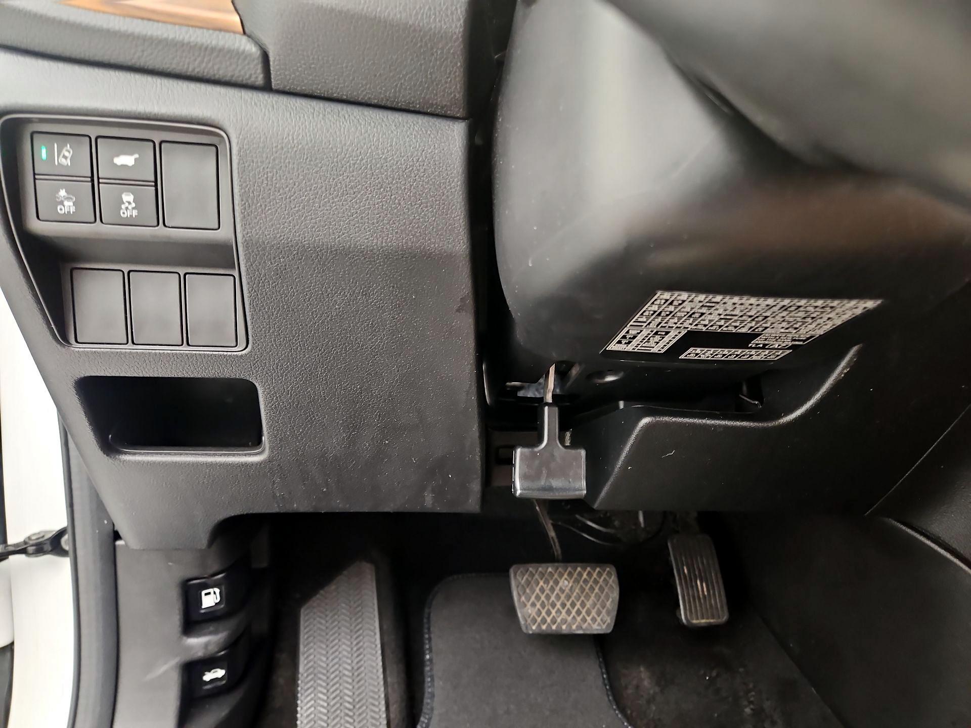 Thumbnail: 2022 Honda CR-V - 13