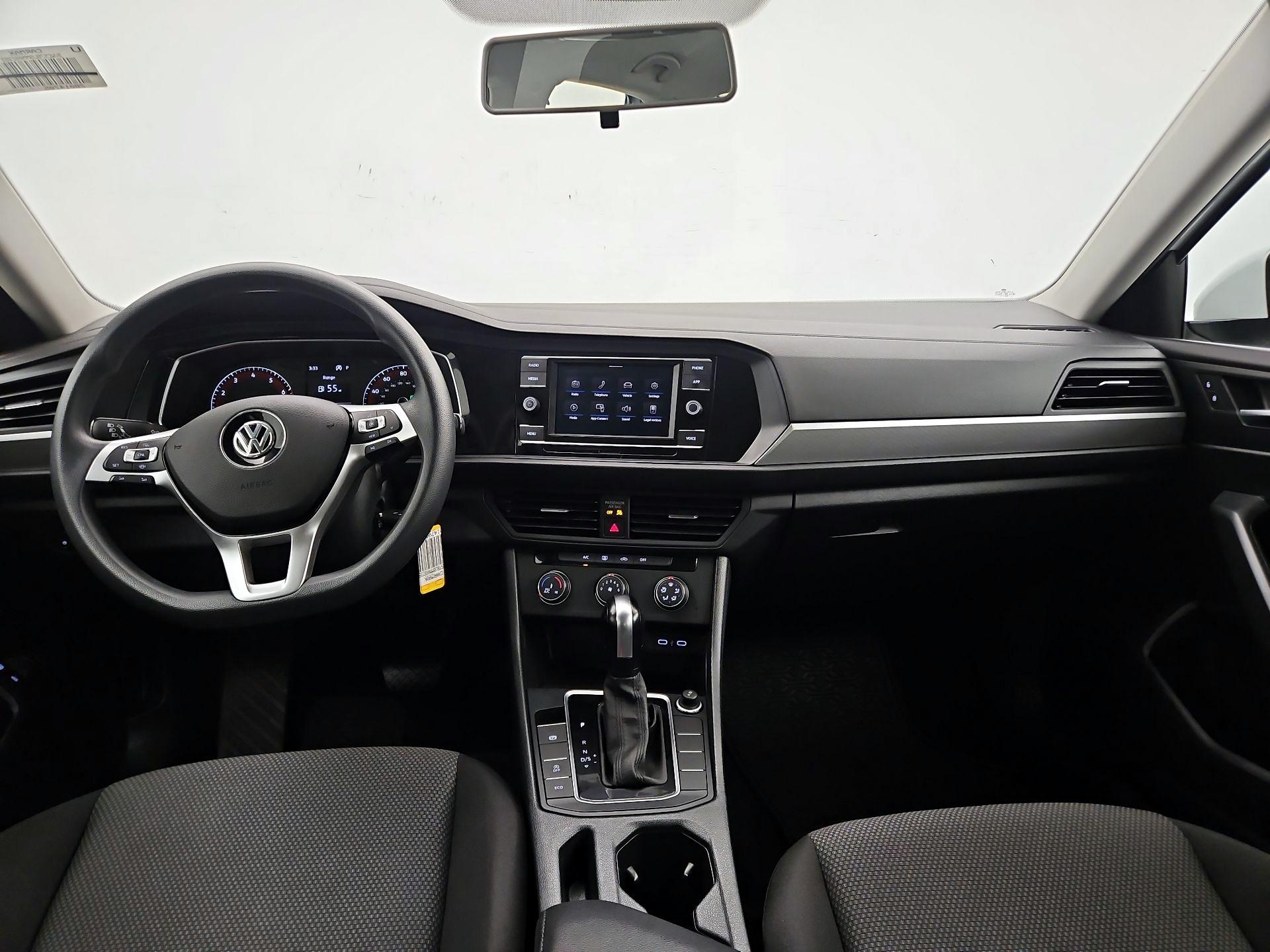 Thumbnail: 2021 Volkswagen Jetta - 9
