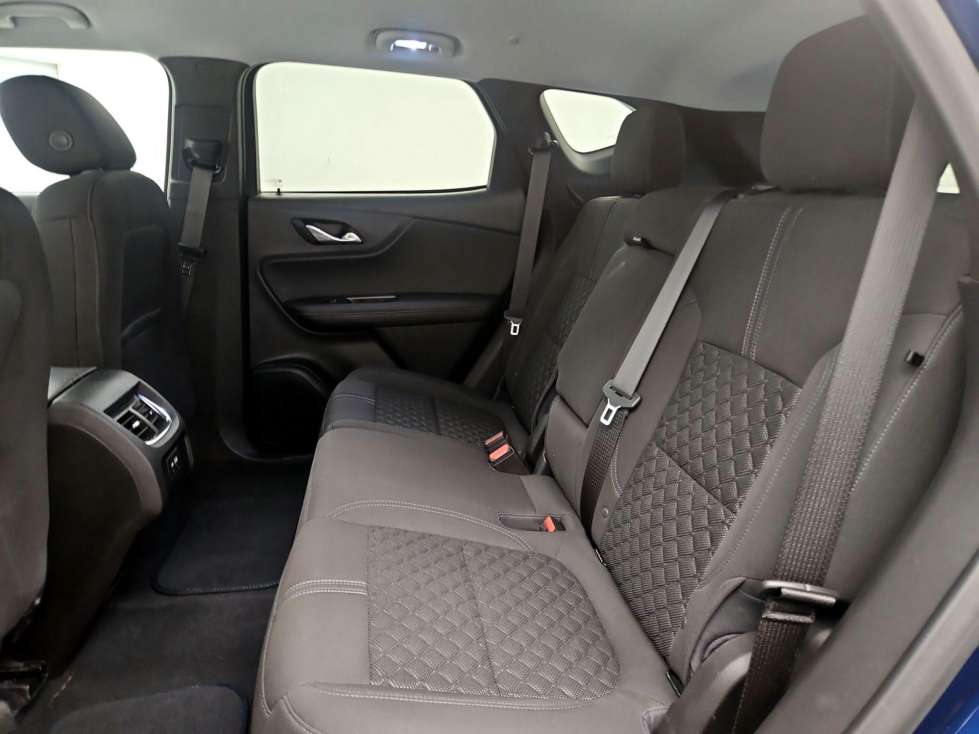 Thumbnail: 2022 Chevrolet Blazer - 19