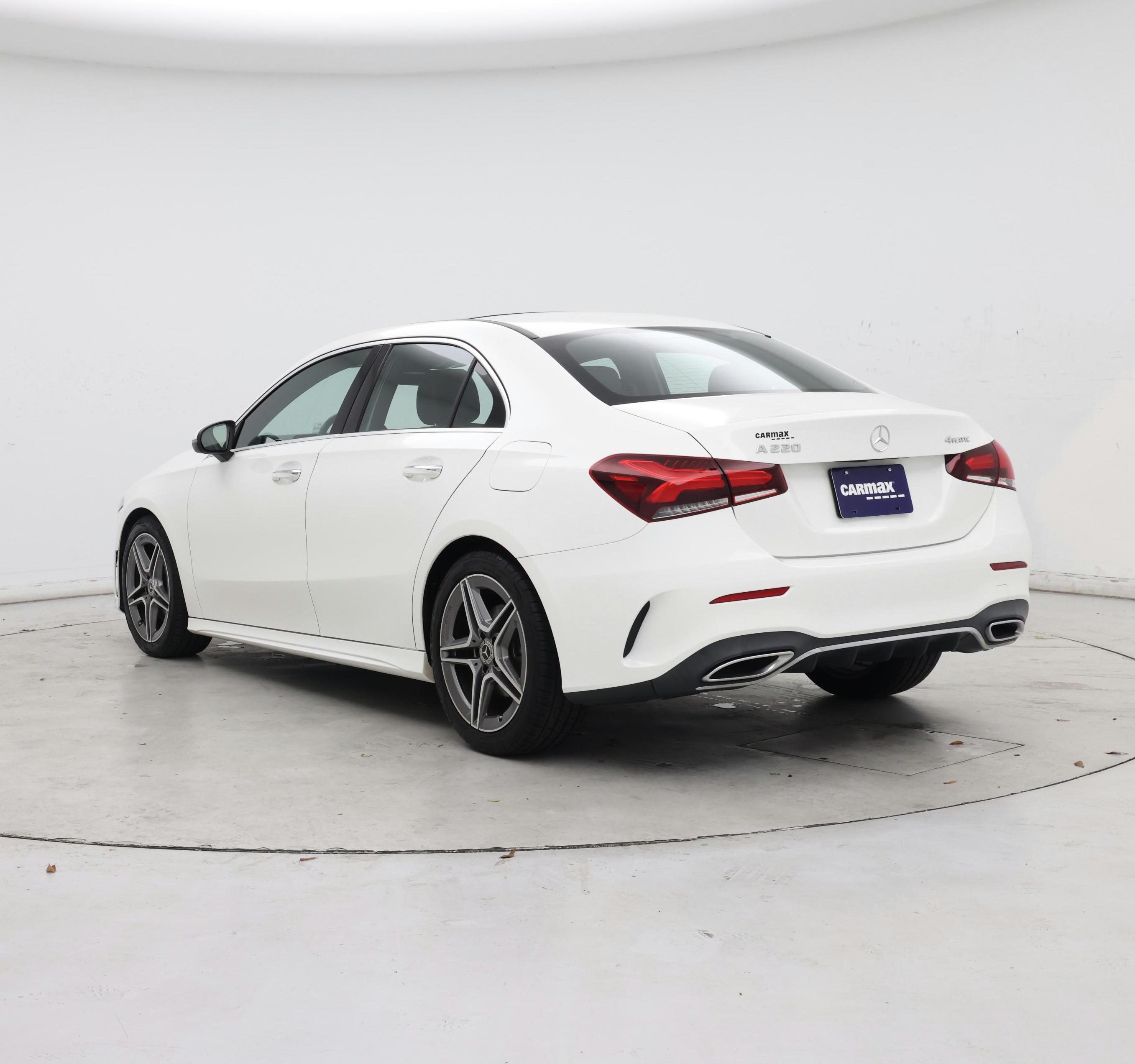 Thumbnail: 2022 Mercedes-Benz A-Class - 2