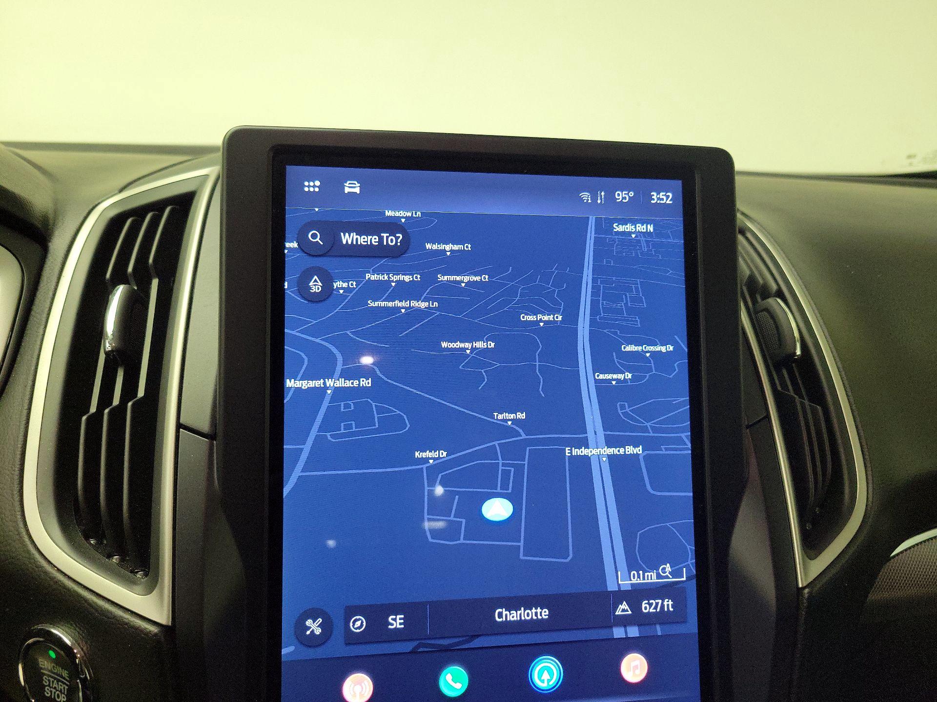 Thumbnail: 2021 Ford Edge - 14