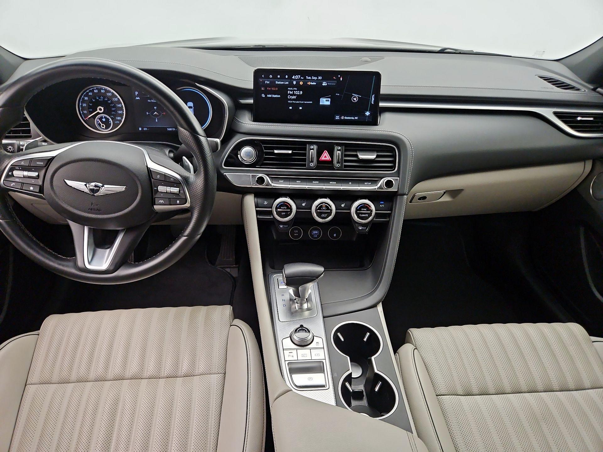 Thumbnail: 2022 Genesis G70 - 9