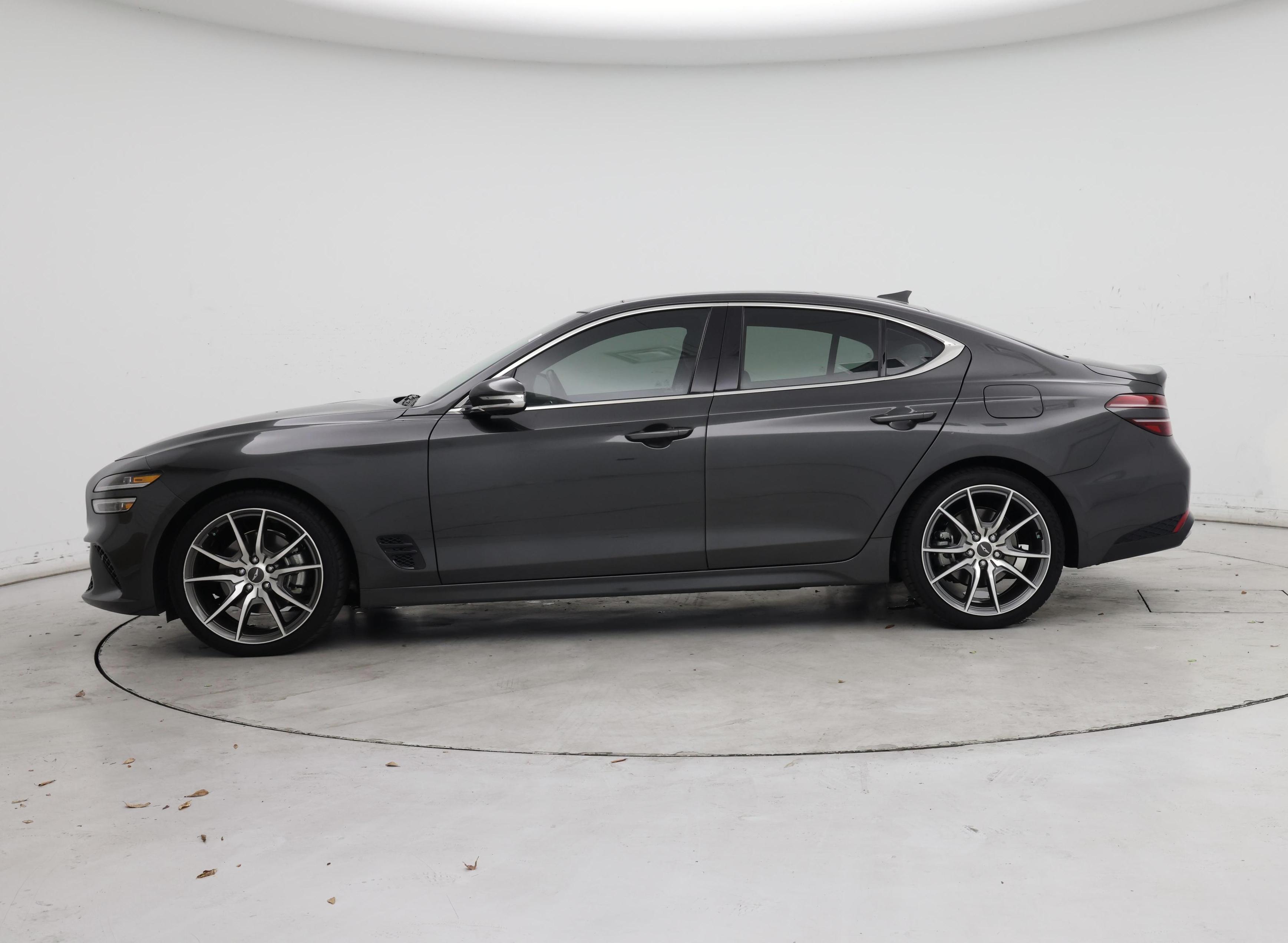 Thumbnail: 2022 Genesis G70 - 3