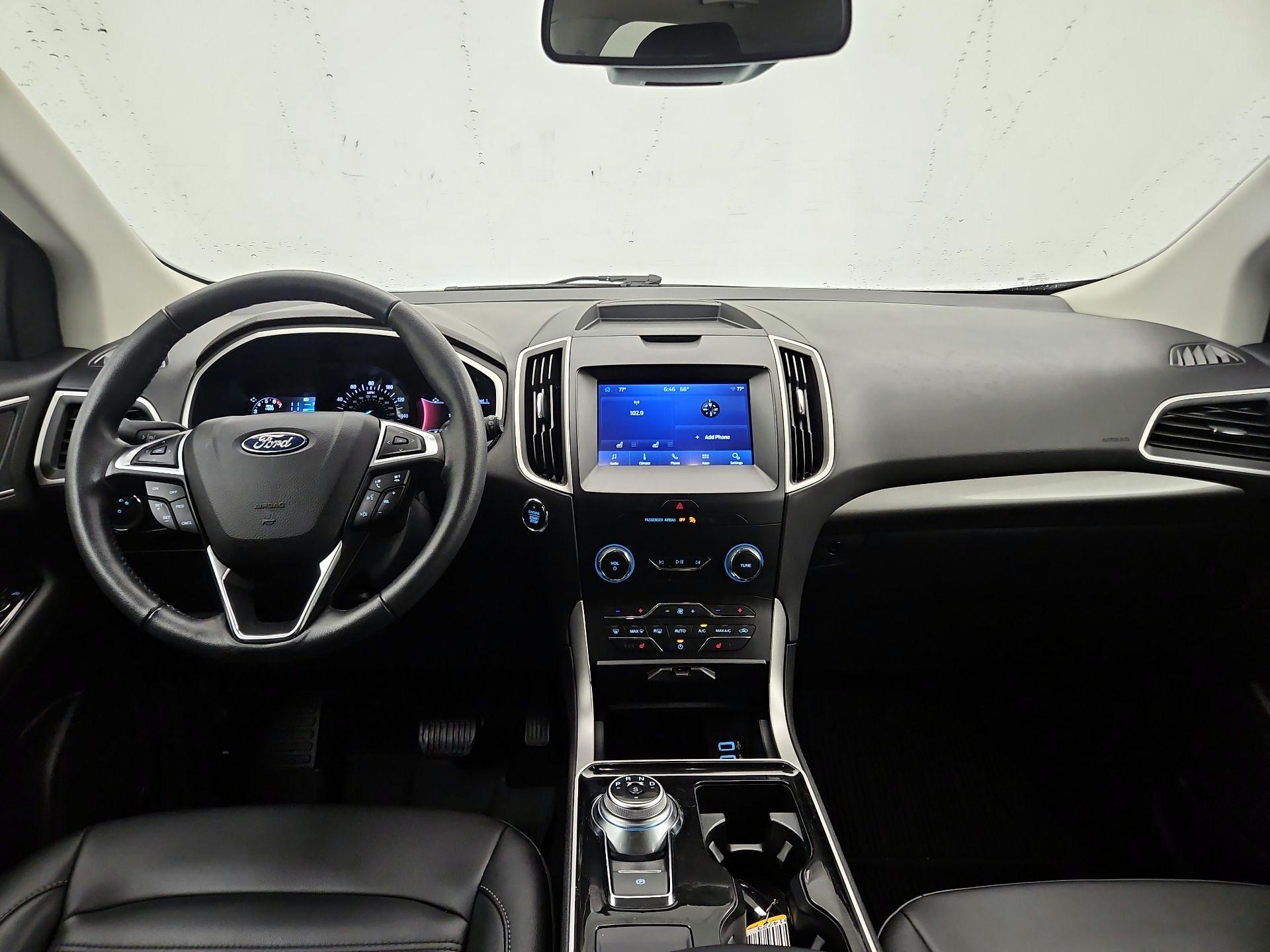 Thumbnail: 2020 Ford Edge - 9