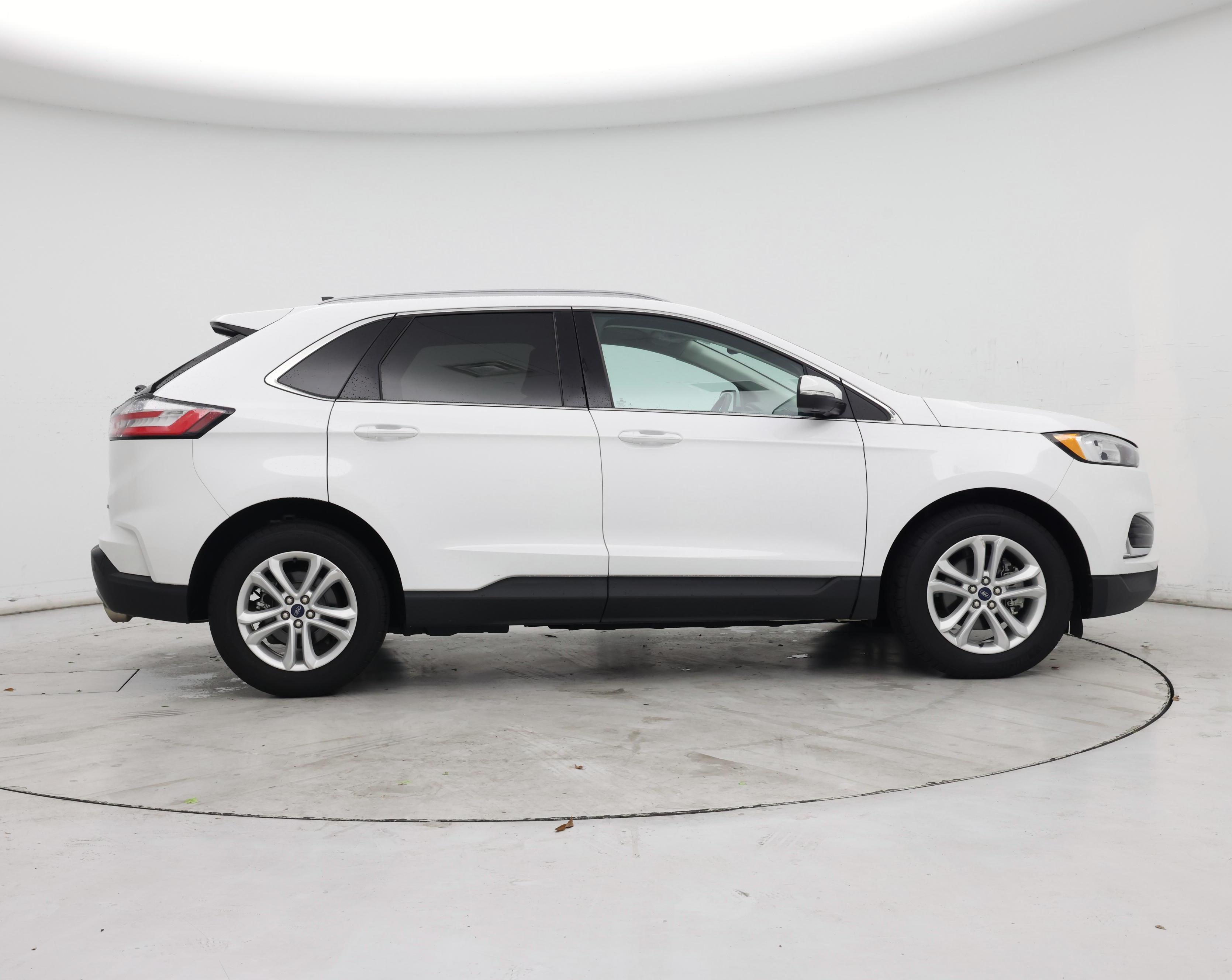 Thumbnail: 2020 Ford Edge - 7