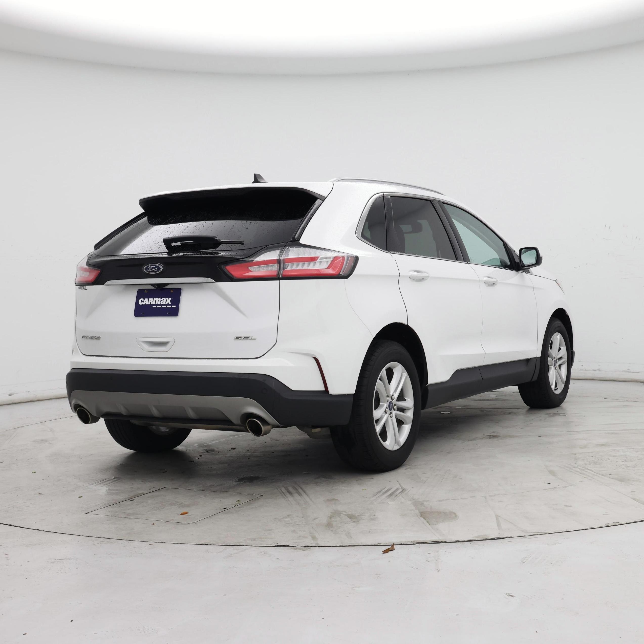 Thumbnail: 2020 Ford Edge - 8