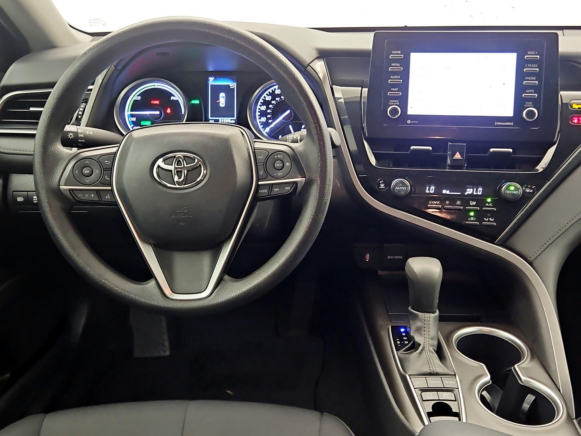 Thumbnail: 2022 Toyota Camry - 10